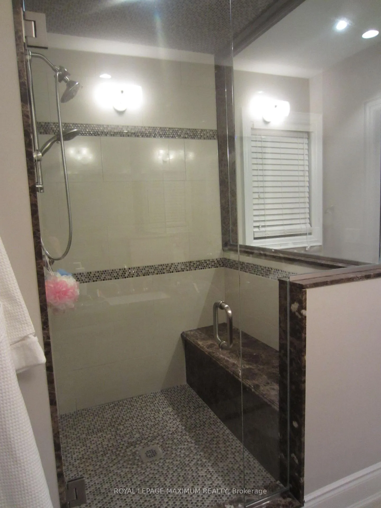 Photo 17 of 16 Orion Avenue, Vaughan, Vellore Village — HOMEH