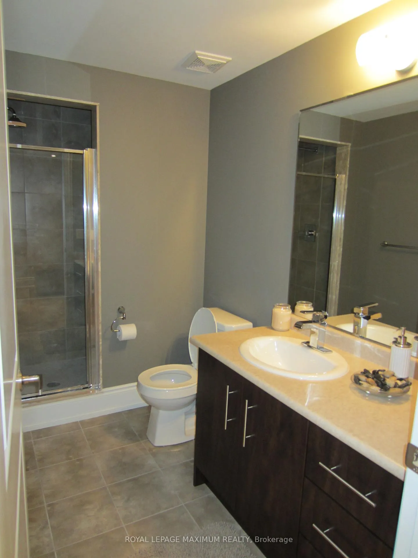 Photo 27 of 16 Orion Avenue, Vaughan, Vellore Village — HOMEH