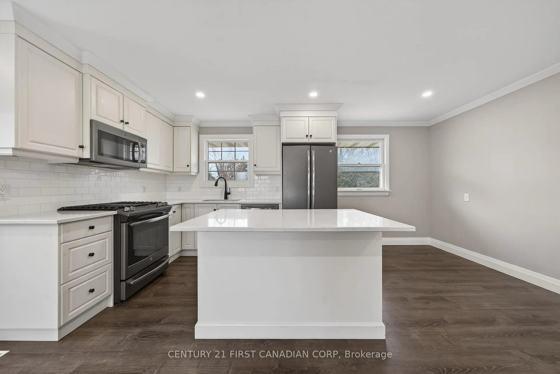 Photo 8 of 248 Beattie Street, Strathroy-Caradoc, SW — HOMEH