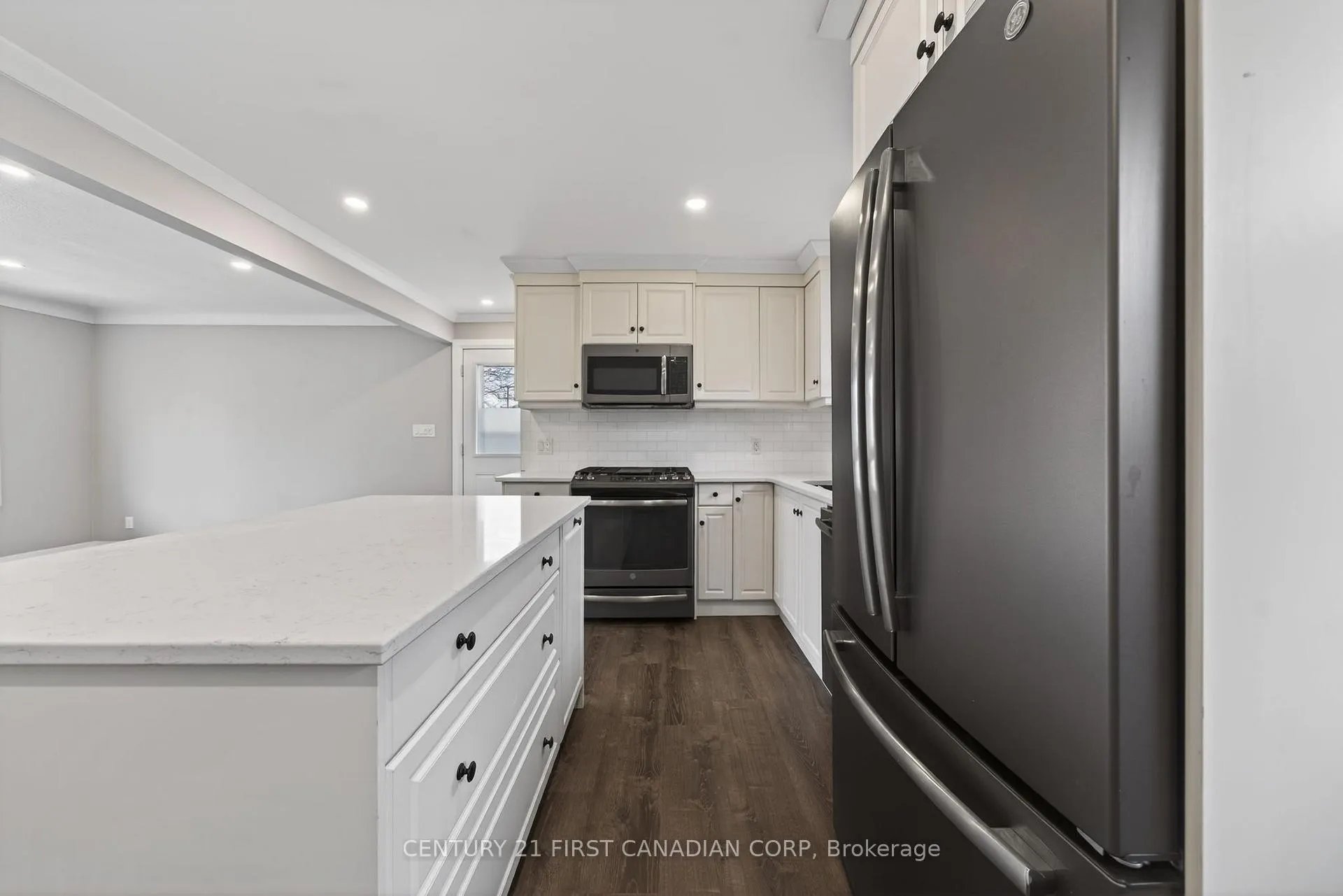 Photo 11 of 248 Beattie Street, Strathroy-Caradoc, SW — HOMEH