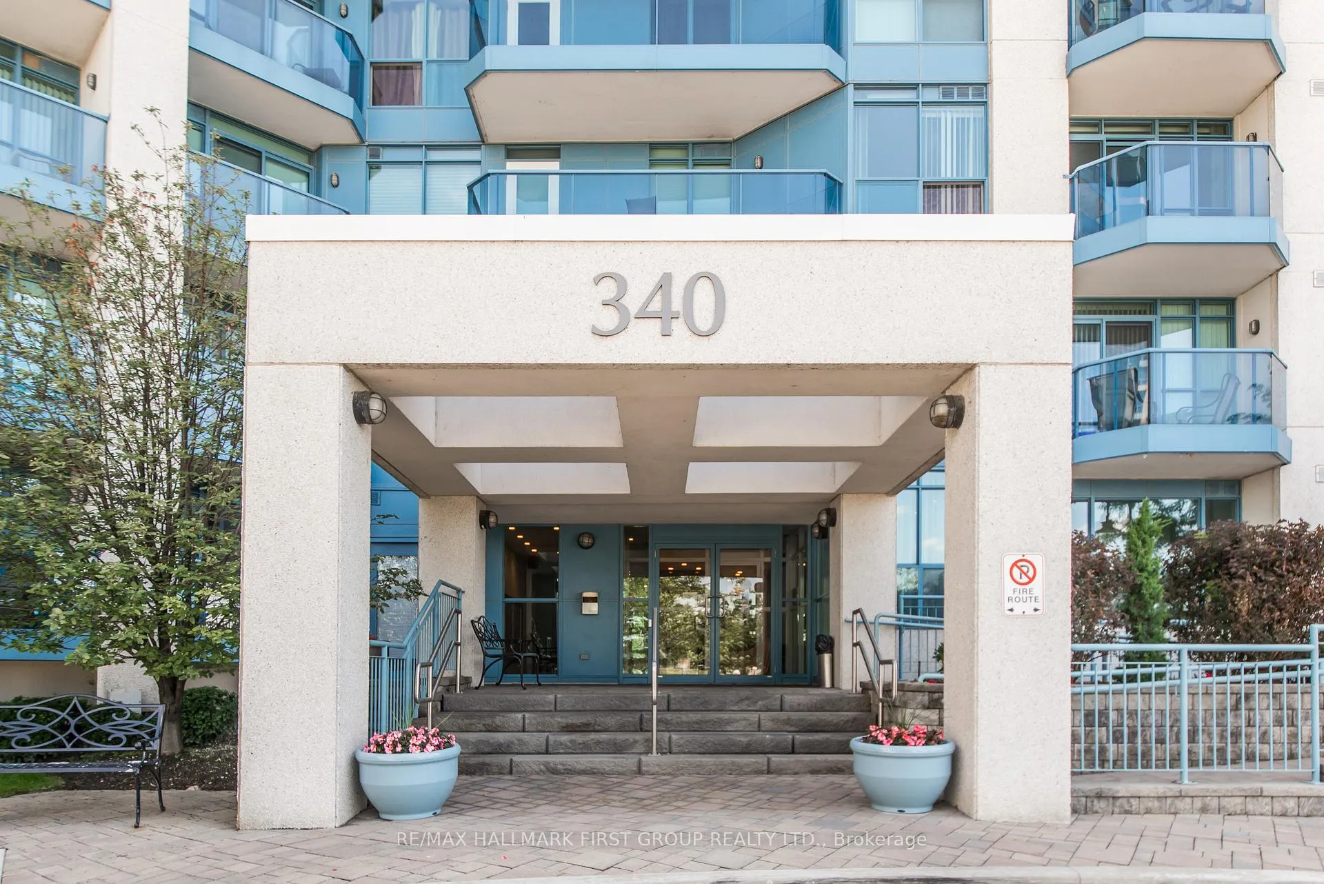 Photo 4 of Unit 218, 340 Watson Street W, Whitby, Port Whitby — HOMEH