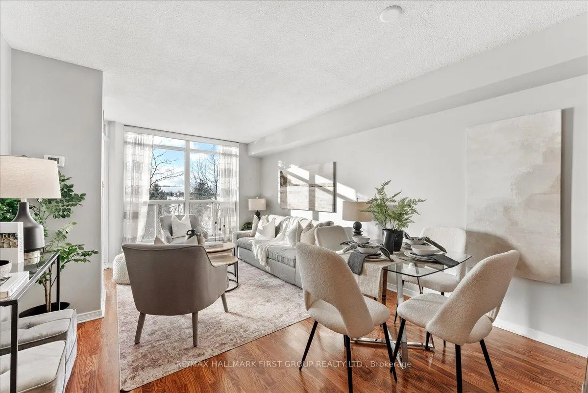 Photo 11 of Unit 218, 340 Watson Street W, Whitby, Port Whitby — HOMEH