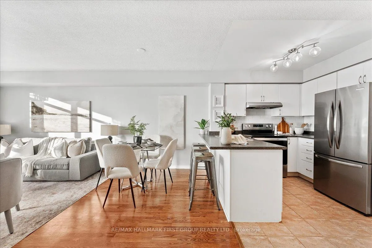 Photo 13 of Unit 218, 340 Watson Street W, Whitby, Port Whitby — HOMEH