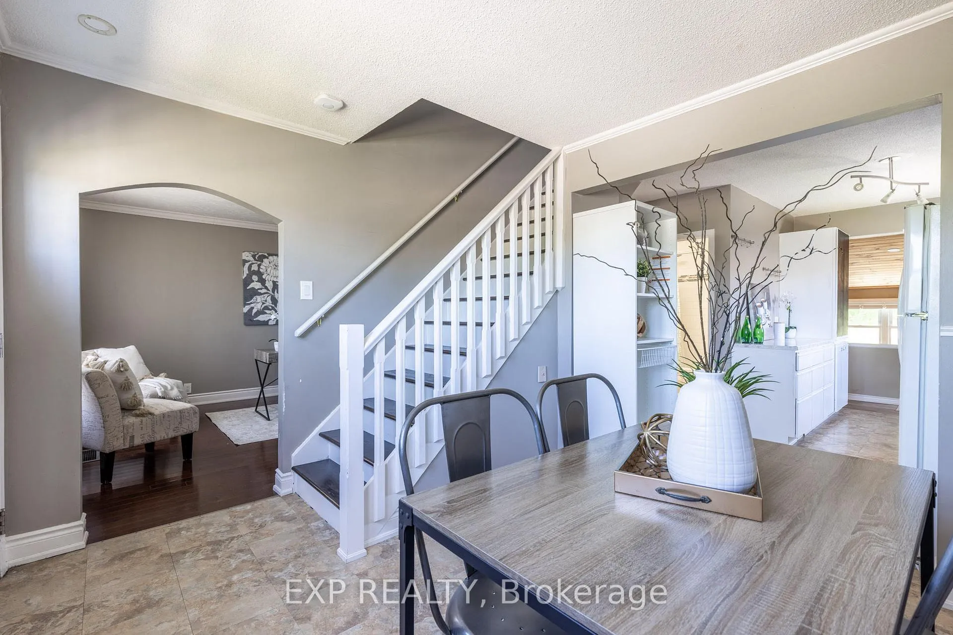Photo 8 of 229 Morton Street, Thorold, Allanburg/Thorold South — HOMEH
