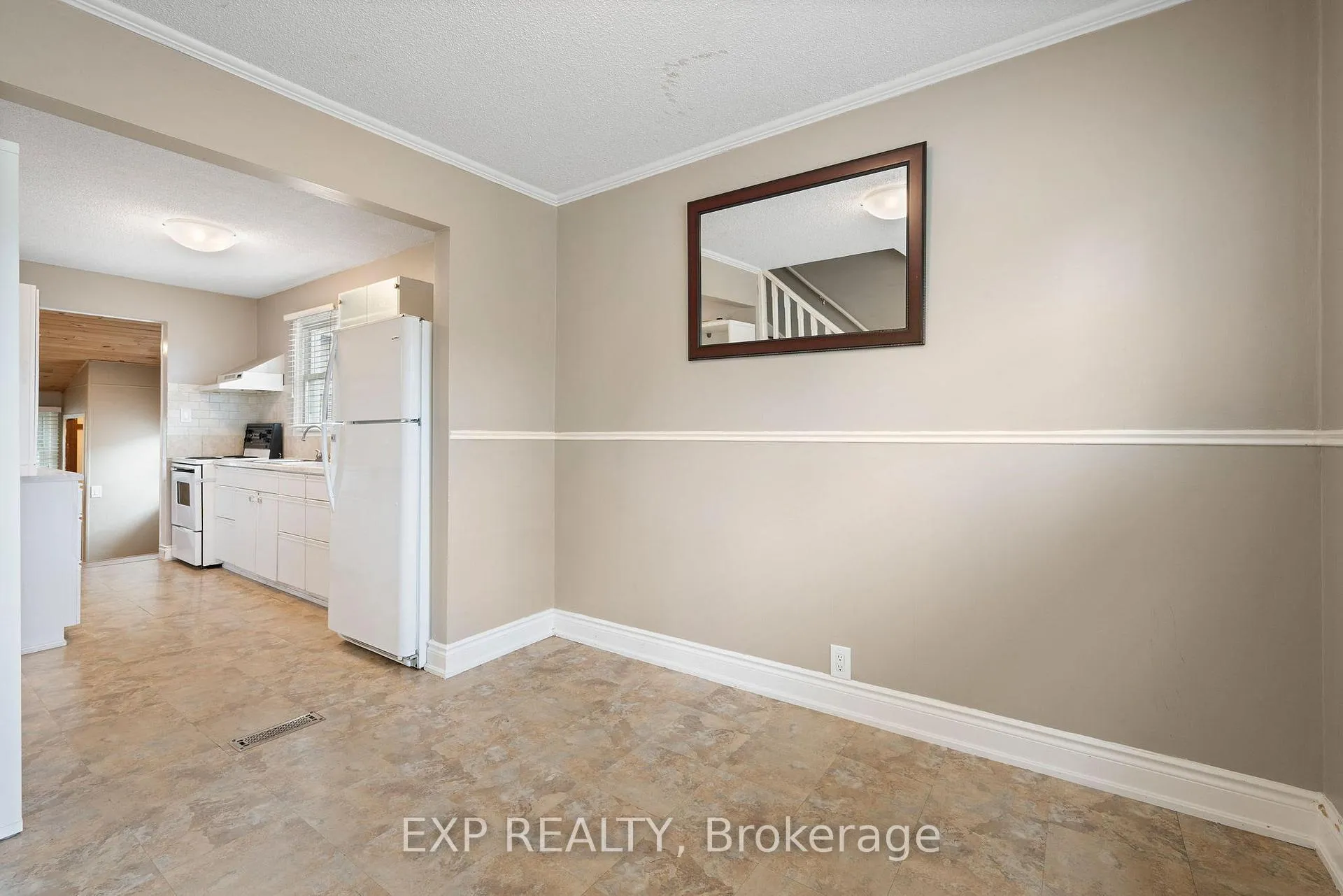 Photo 13 of 229 Morton Street, Thorold, Allanburg/Thorold South — HOMEH