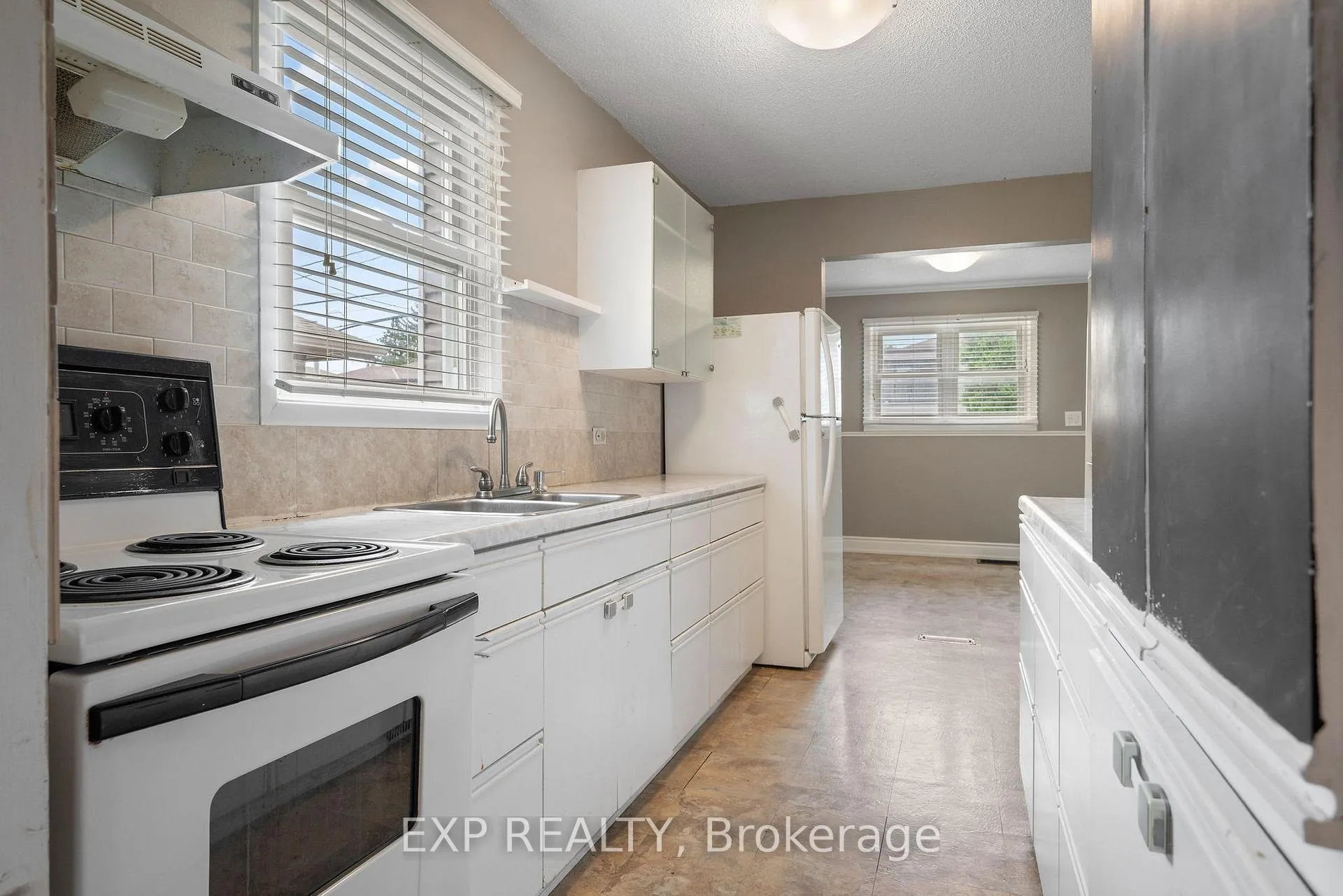 Photo 17 of 229 Morton Street, Thorold, Allanburg/Thorold South — HOMEH