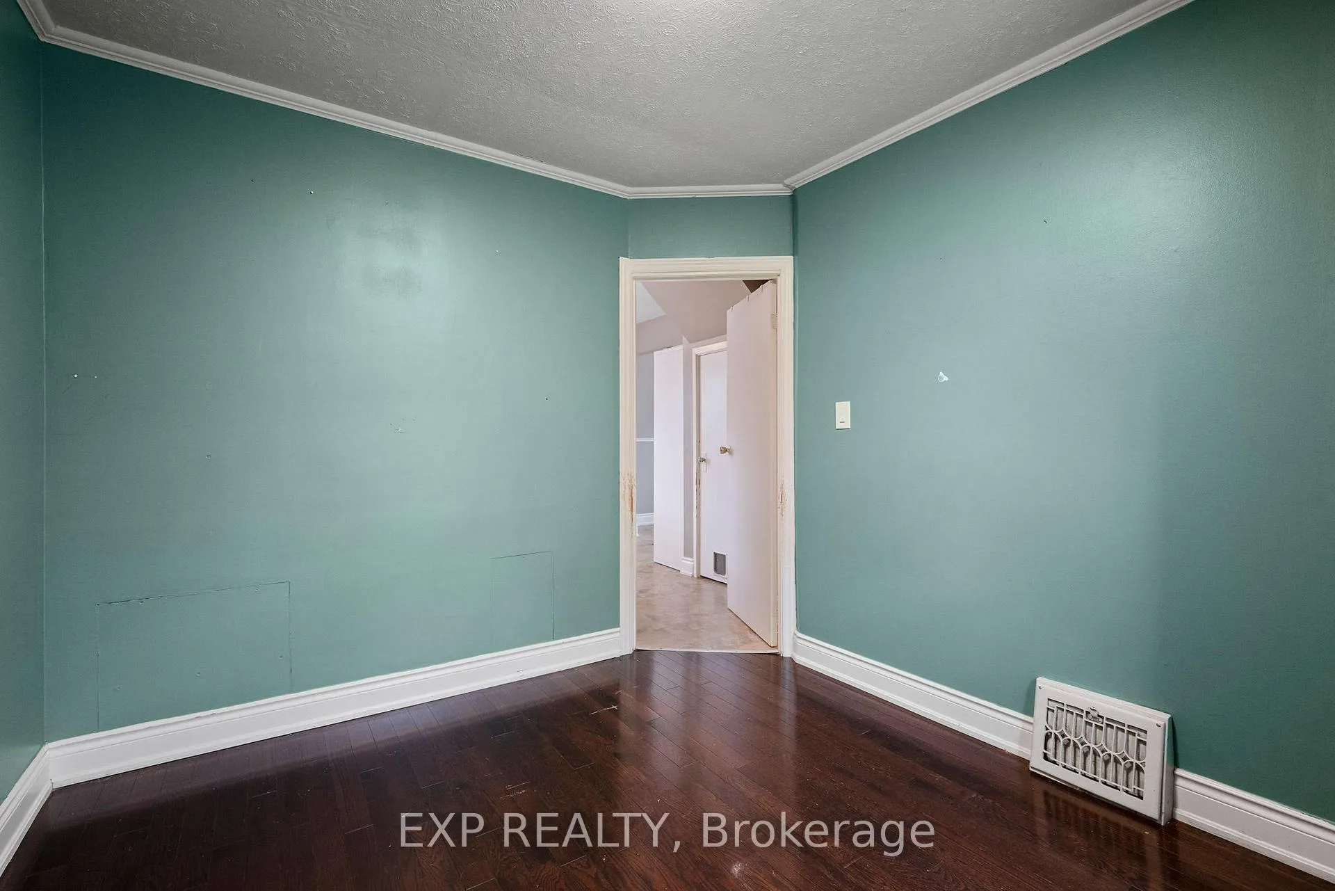 Photo 20 of 229 Morton Street, Thorold, Allanburg/Thorold South — HOMEH