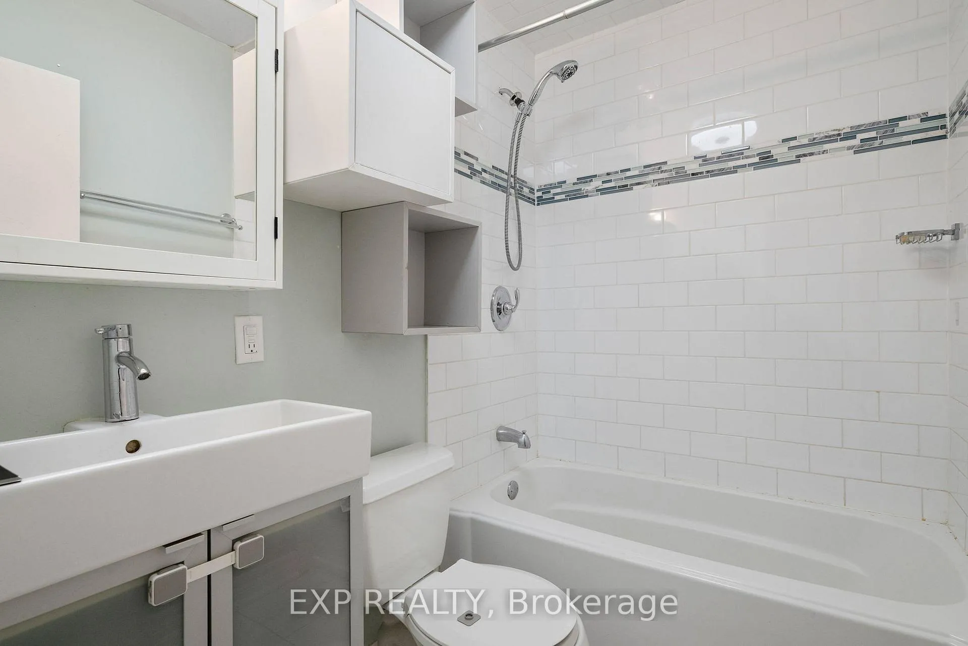 Photo 21 of 229 Morton Street, Thorold, Allanburg/Thorold South — HOMEH