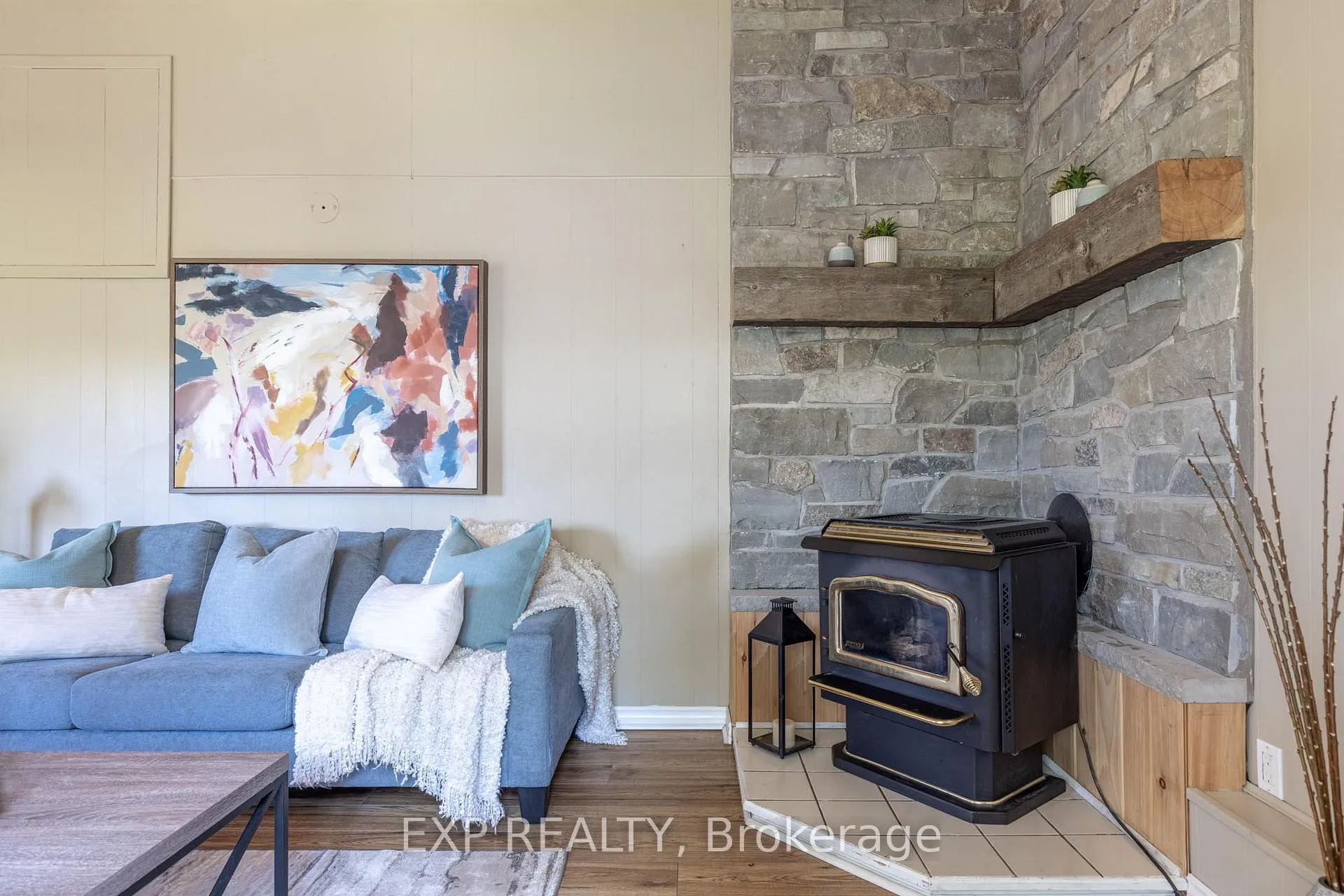 Photo 25 of 229 Morton Street, Thorold, Allanburg/Thorold South — HOMEH