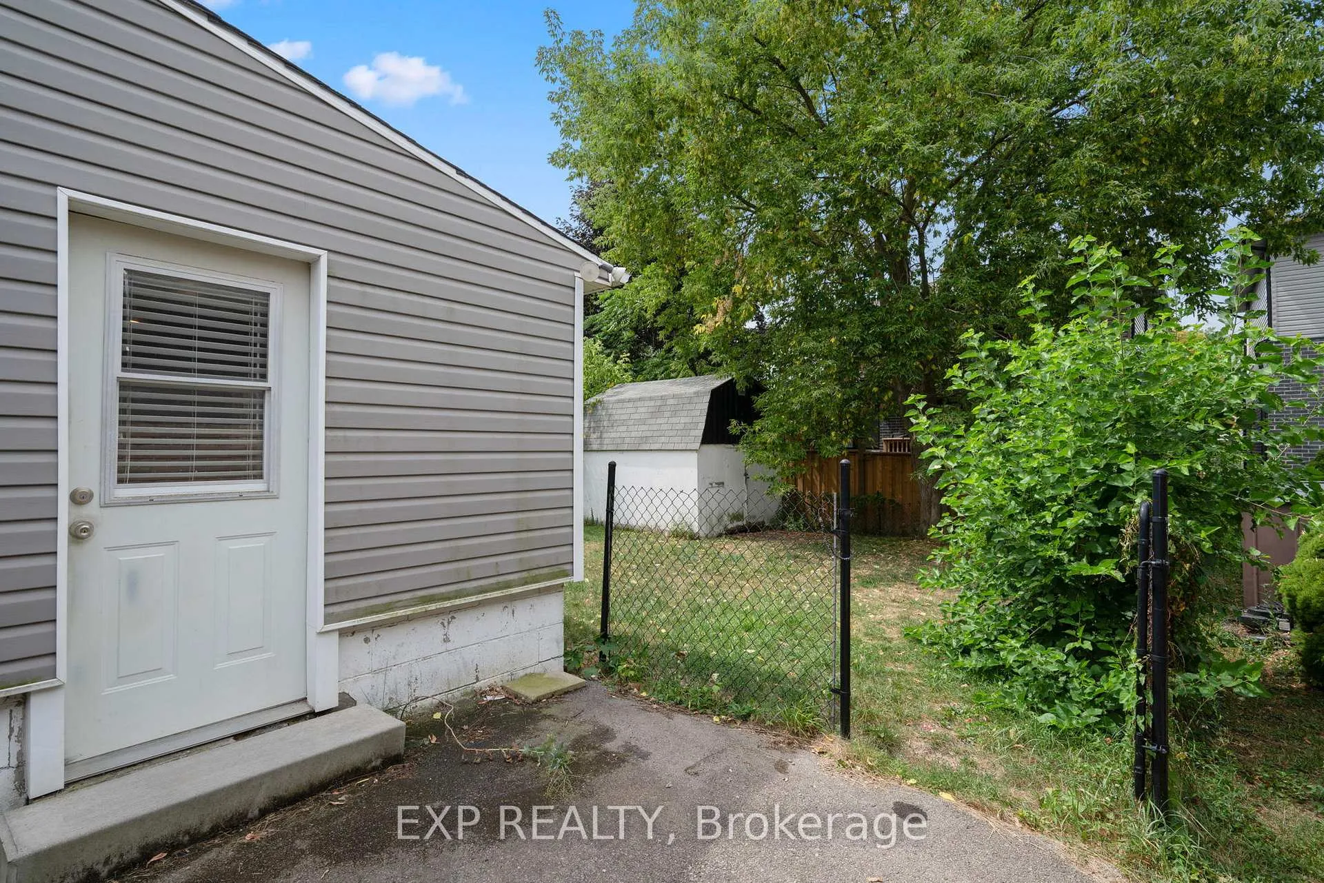 Photo 36 of 229 Morton Street, Thorold, Allanburg/Thorold South — HOMEH