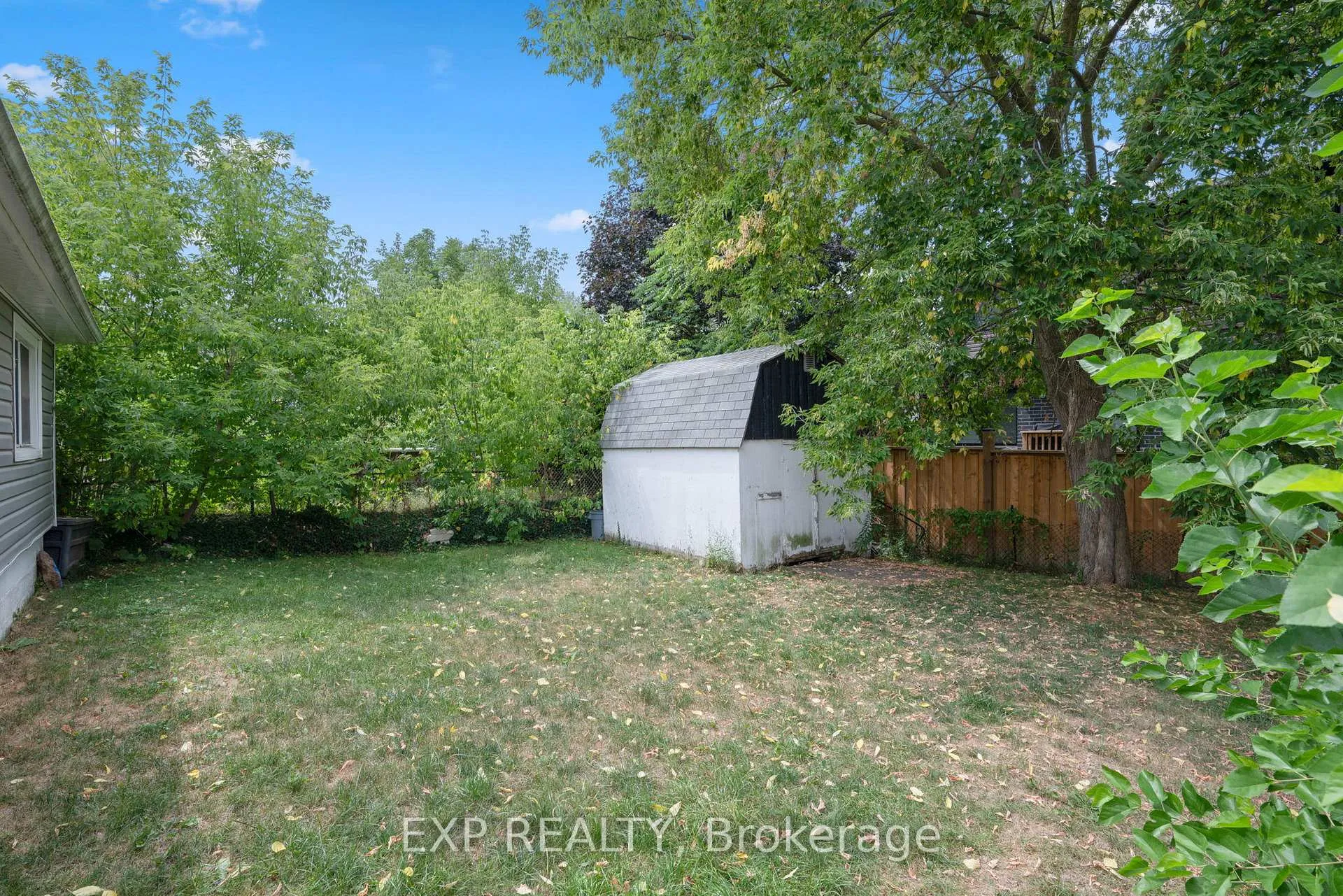 Photo 37 of 229 Morton Street, Thorold, Allanburg/Thorold South — HOMEH
