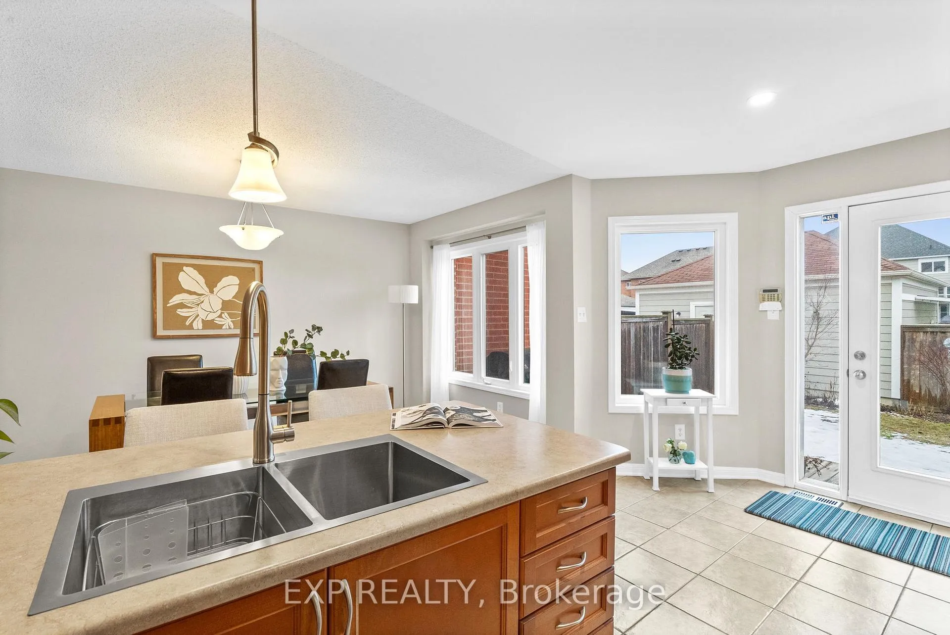Photo 7 of 50 Murray Wilson Drive, Markham, Cornell — HOMEH