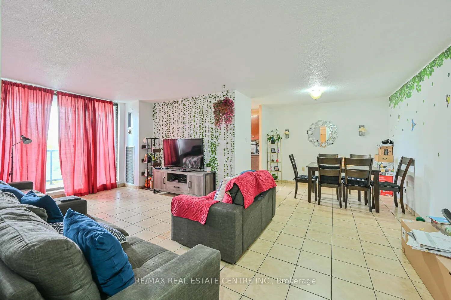Photo 7 of Unit 403, 21 Knightsbridge Road, Brampton, Queen Street Corridor — HOMEH