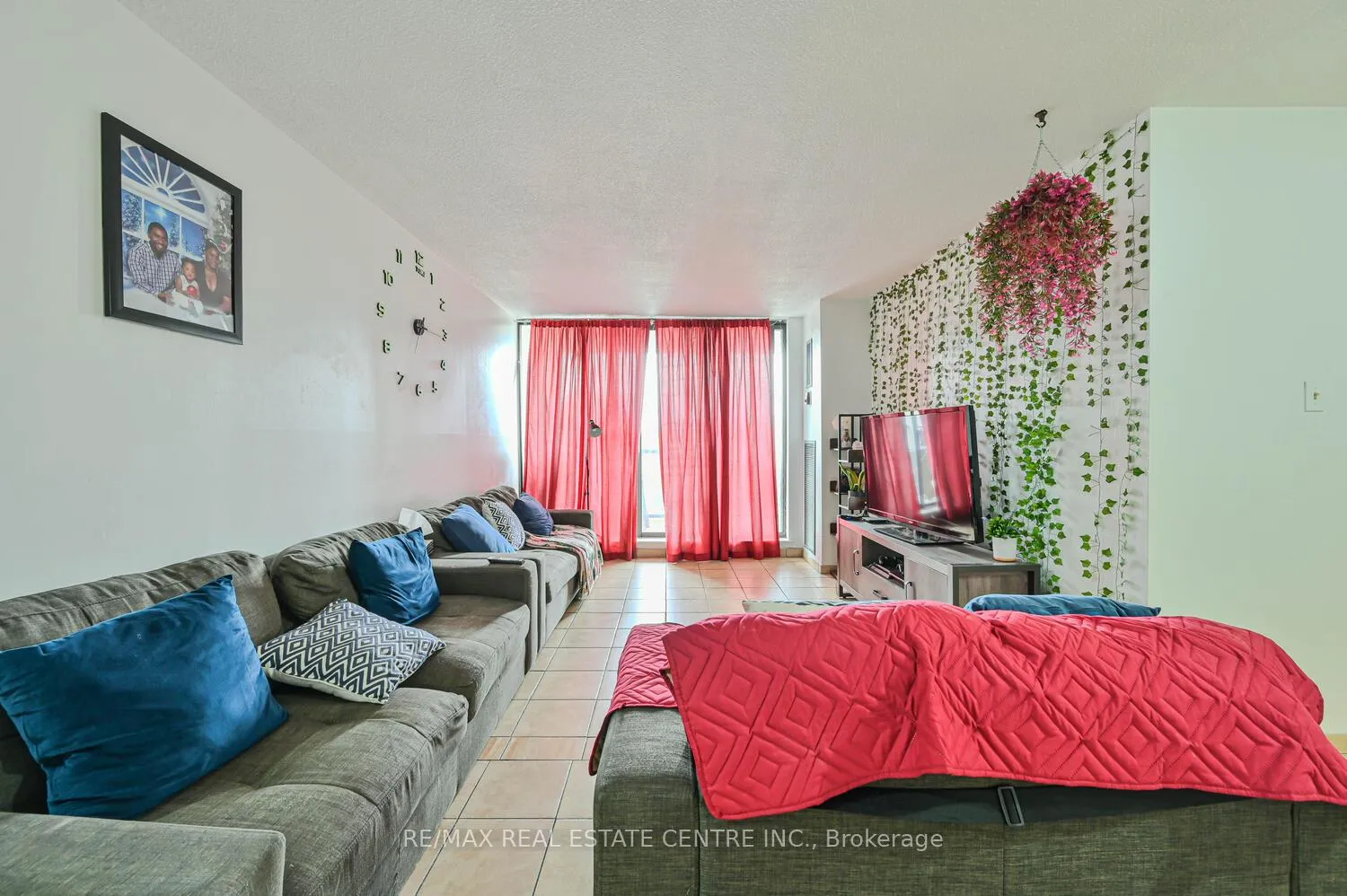 Photo 10 of Unit 403, 21 Knightsbridge Road, Brampton, Queen Street Corridor — HOMEH