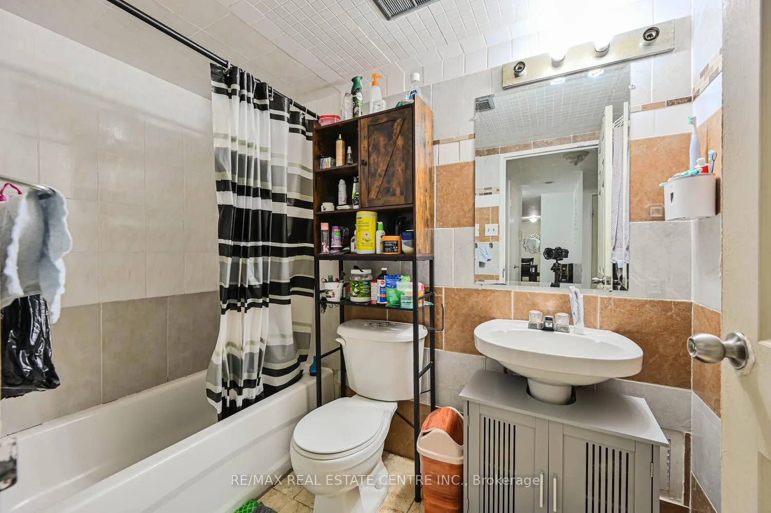 Photo 24 of Unit 403, 21 Knightsbridge Road, Brampton, Queen Street Corridor — HOMEH