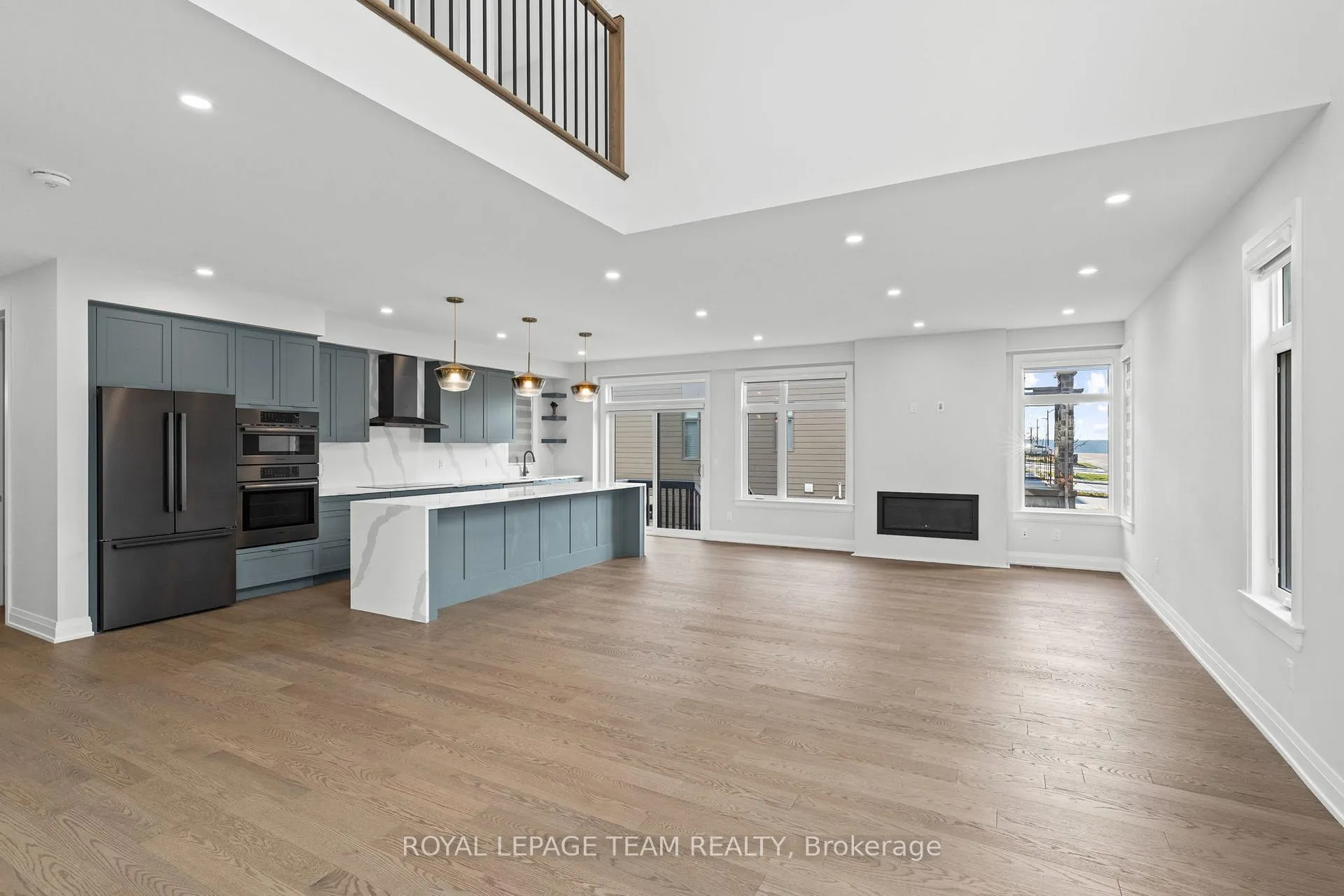 Photo 6 of 200 Ketchikan Crescent, Ottawa, Kanata - Kanata Lakes/Heritage Hills — HOMEH