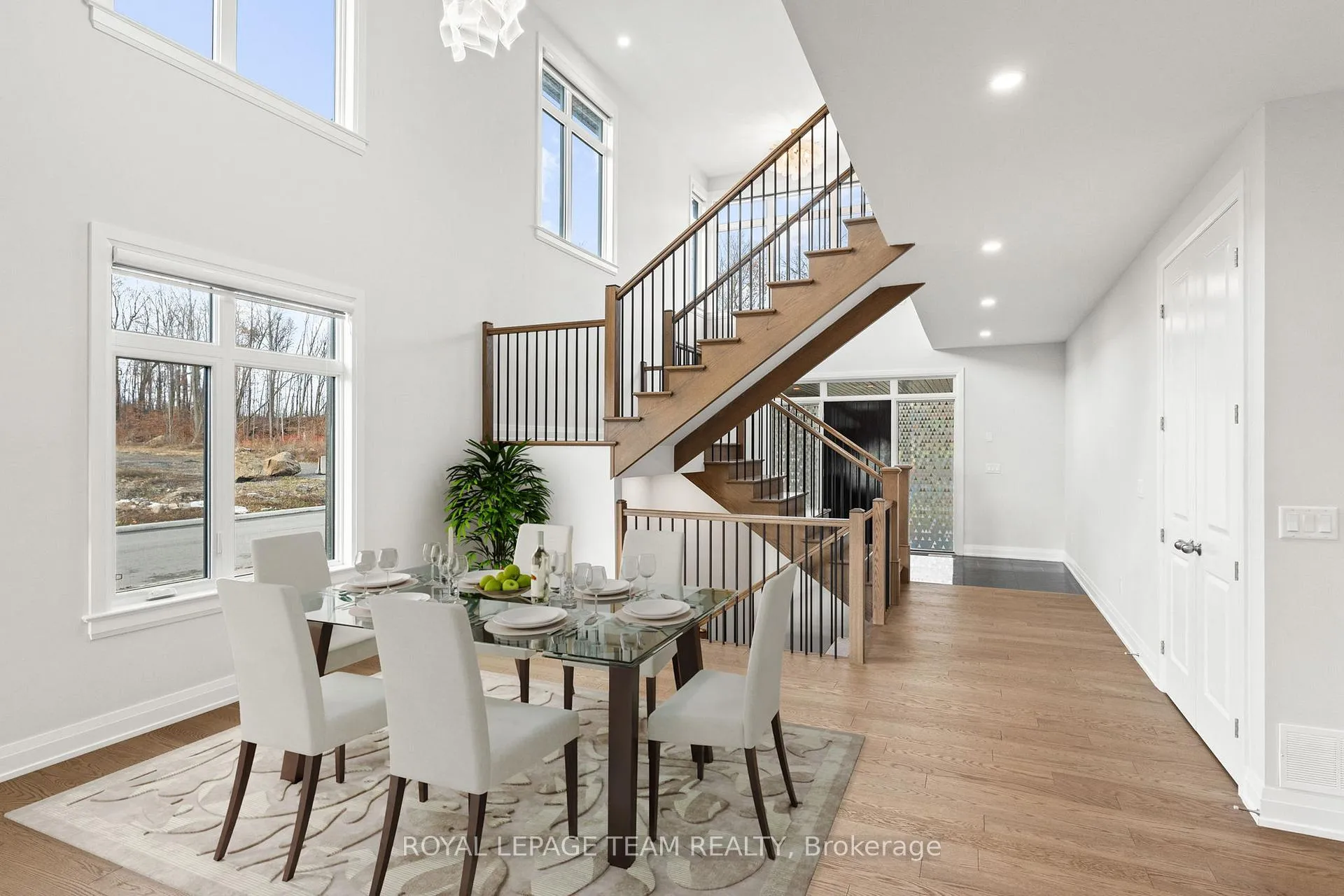Photo 11 of 200 Ketchikan Crescent, Ottawa, Kanata - Kanata Lakes/Heritage Hills — HOMEH