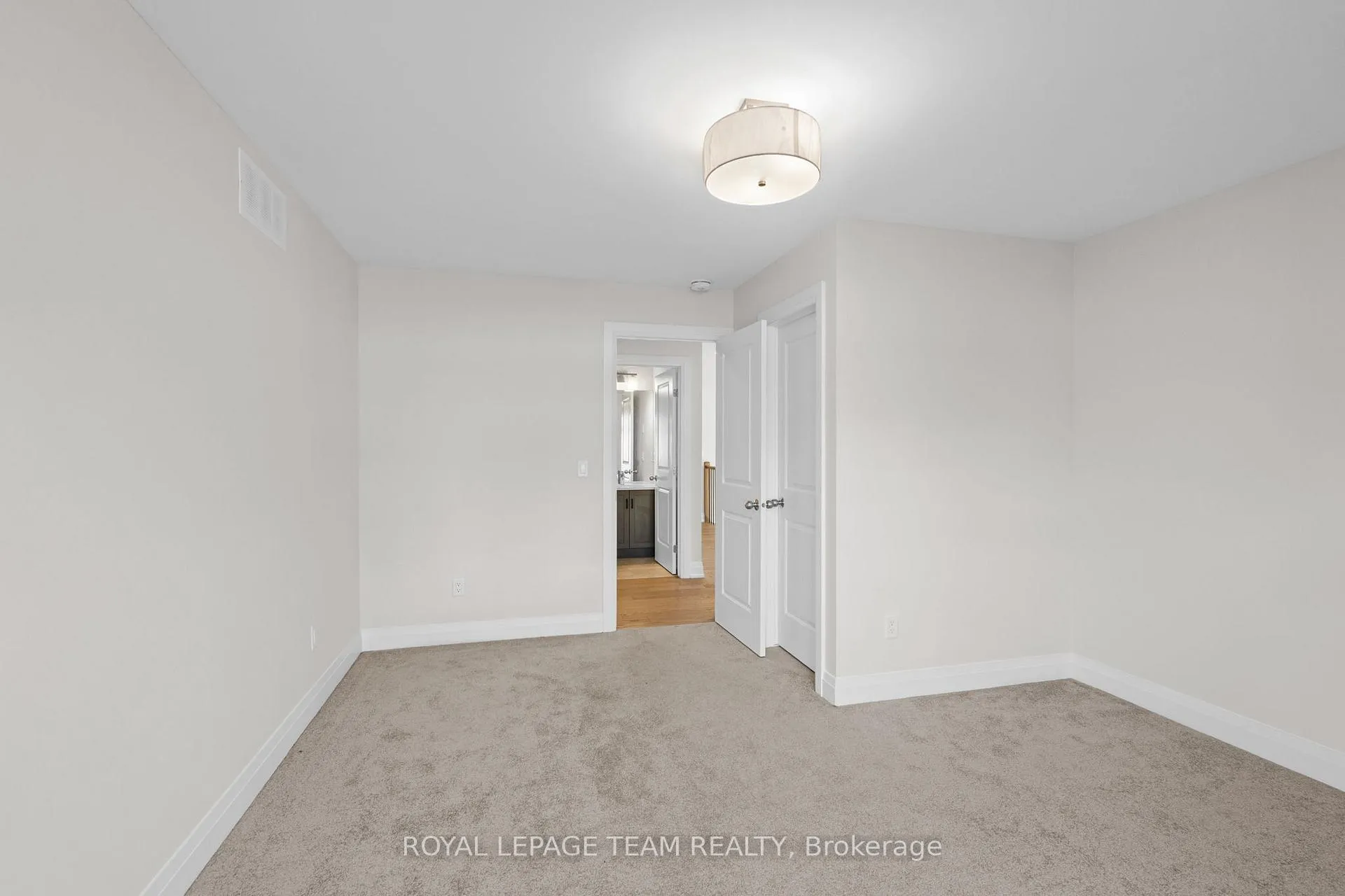 Photo 31 of 200 Ketchikan Crescent, Ottawa, Kanata - Kanata Lakes/Heritage Hills — HOMEH