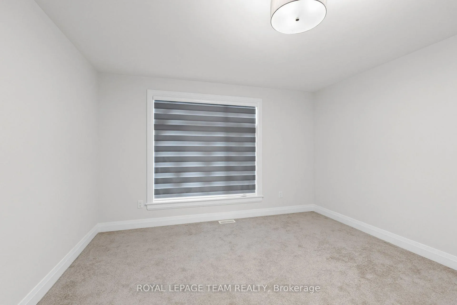 Photo 32 of 200 Ketchikan Crescent, Ottawa, Kanata - Kanata Lakes/Heritage Hills — HOMEH