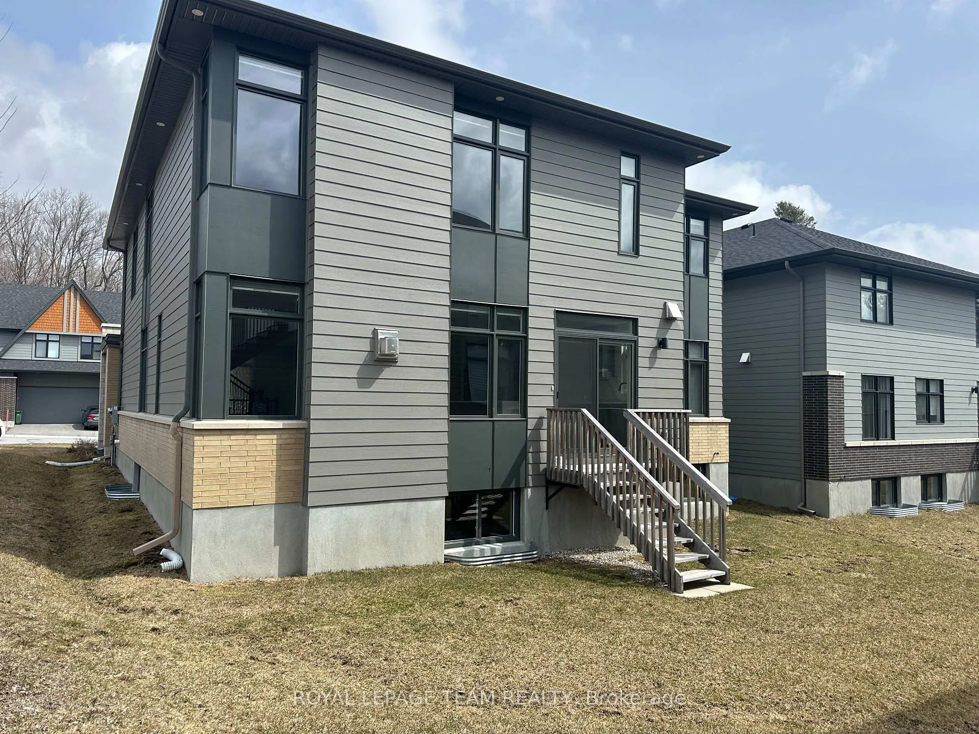 Photo 41 of 200 Ketchikan Crescent, Ottawa, Kanata - Kanata Lakes/Heritage Hills — HOMEH