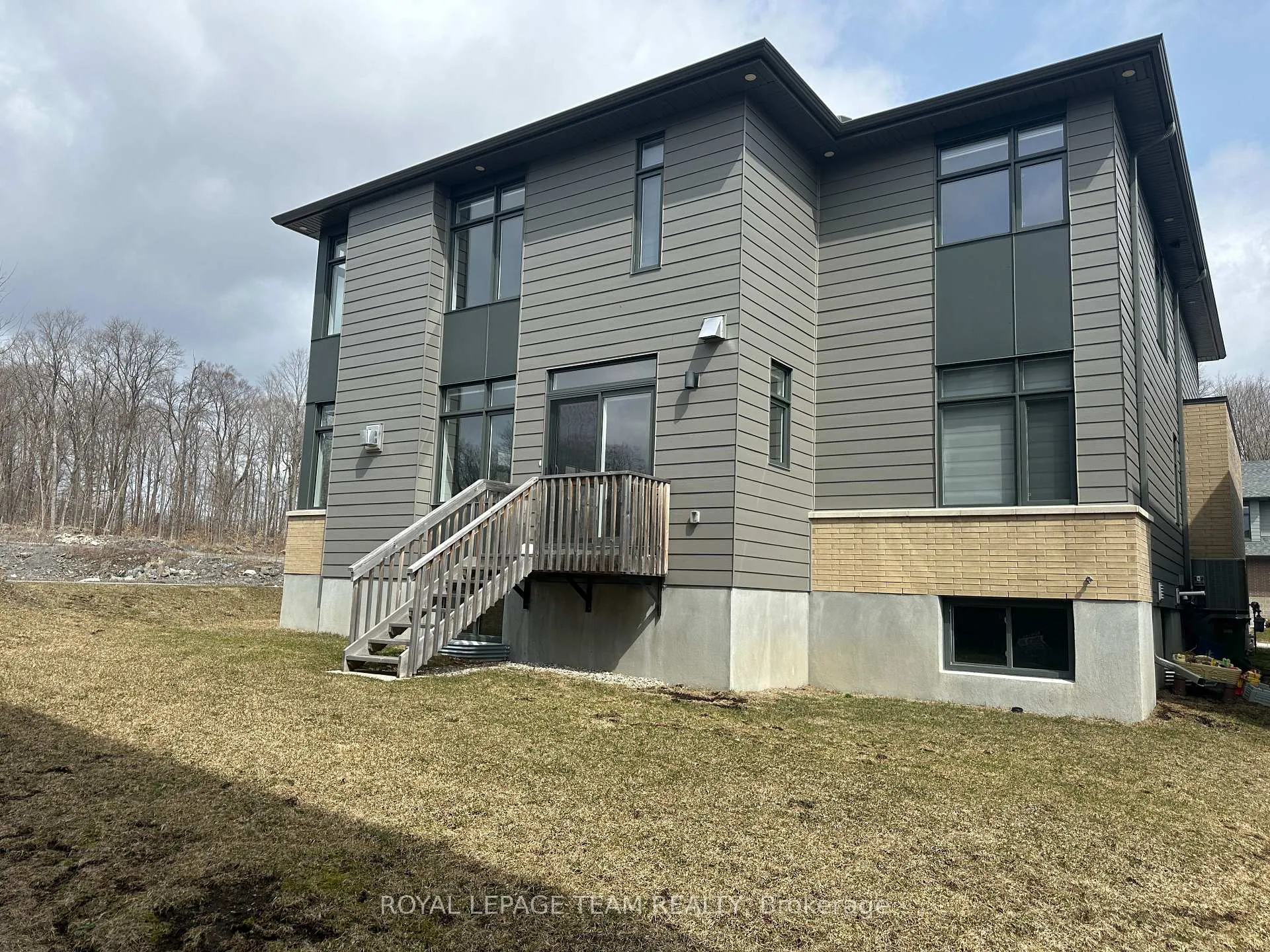 Photo 42 of 200 Ketchikan Crescent, Ottawa, Kanata - Kanata Lakes/Heritage Hills — HOMEH