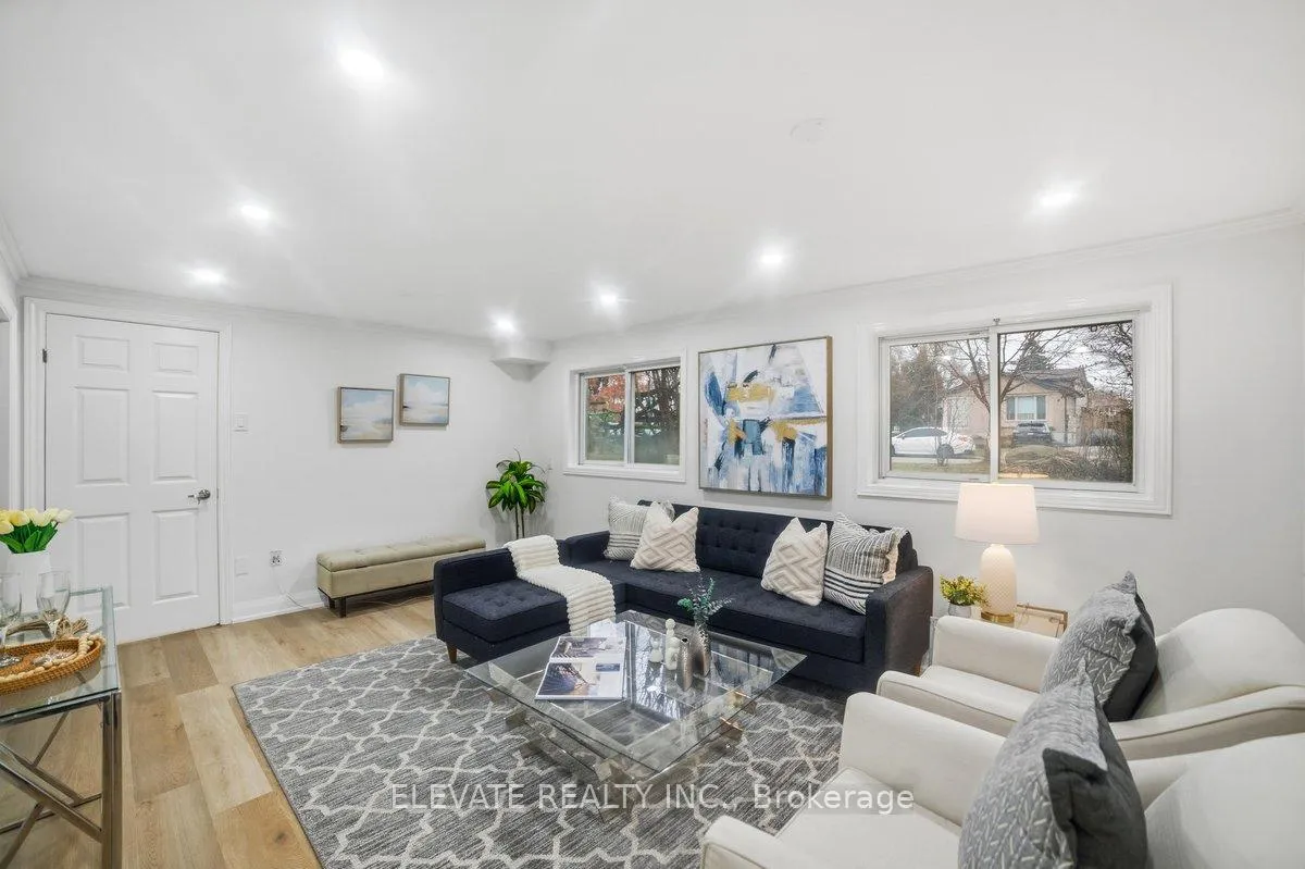 Photo 13 of 19 Madoc Drive, Brampton, Madoc — HOMEH