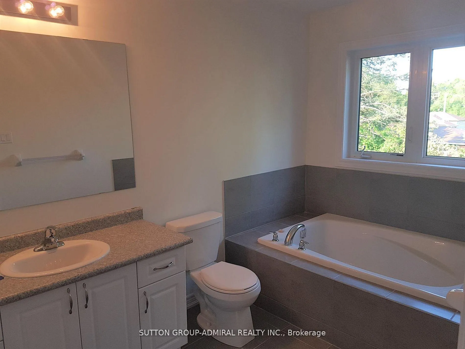 Photo 8 of 38 Greenwood Drive, Essa, Angus — HOMEH