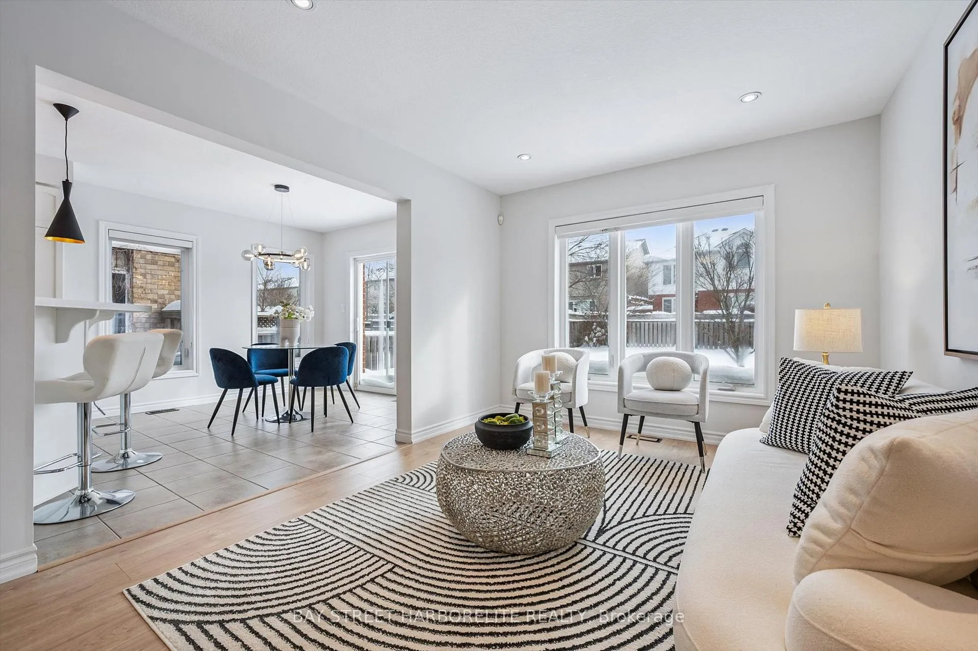 Photo 6 of 128 Clough Crescent, Guelph, Pineridge/Westminster Woods — HOMEH