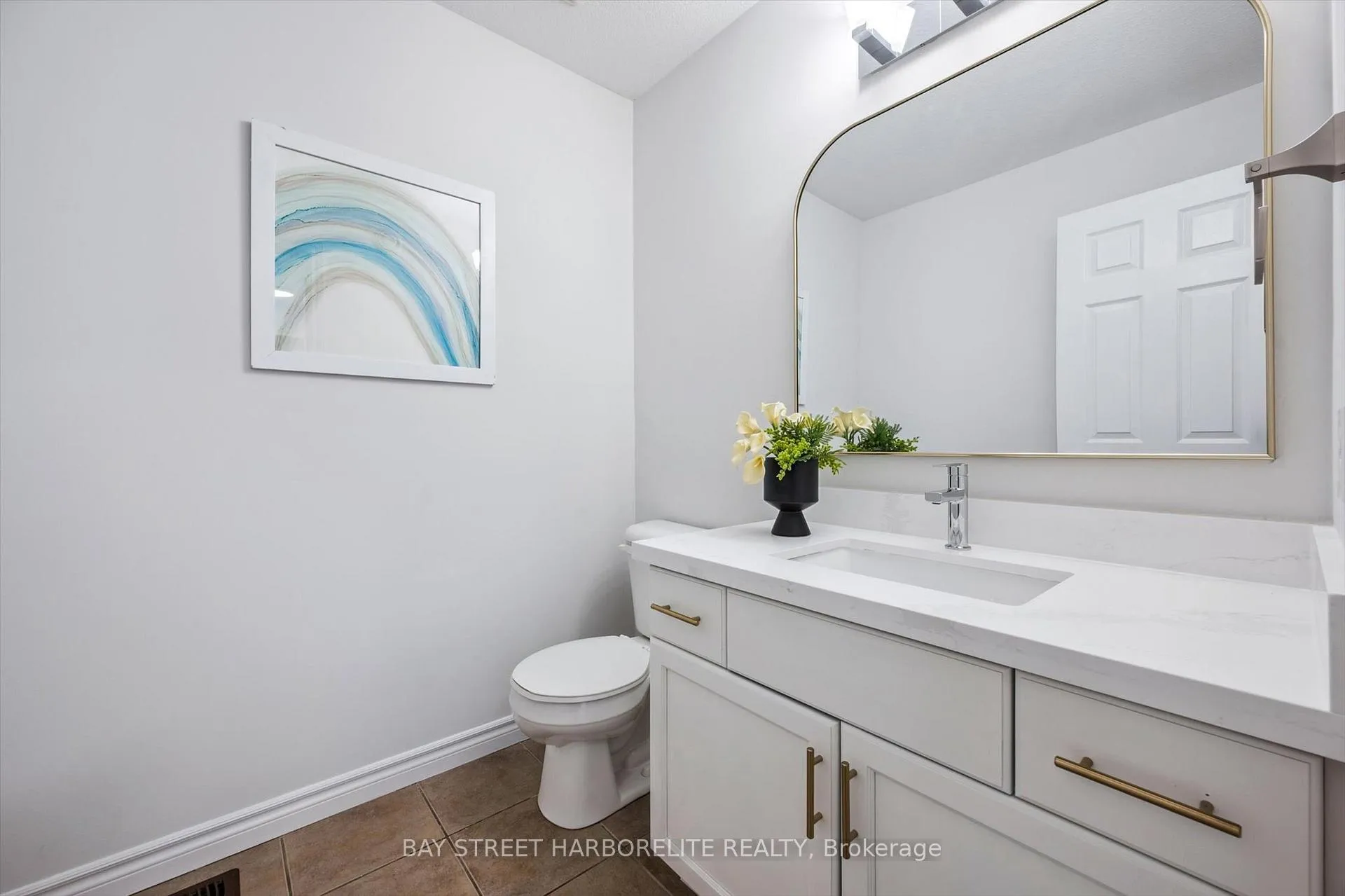 Photo 13 of 128 Clough Crescent, Guelph, Pineridge/Westminster Woods — HOMEH