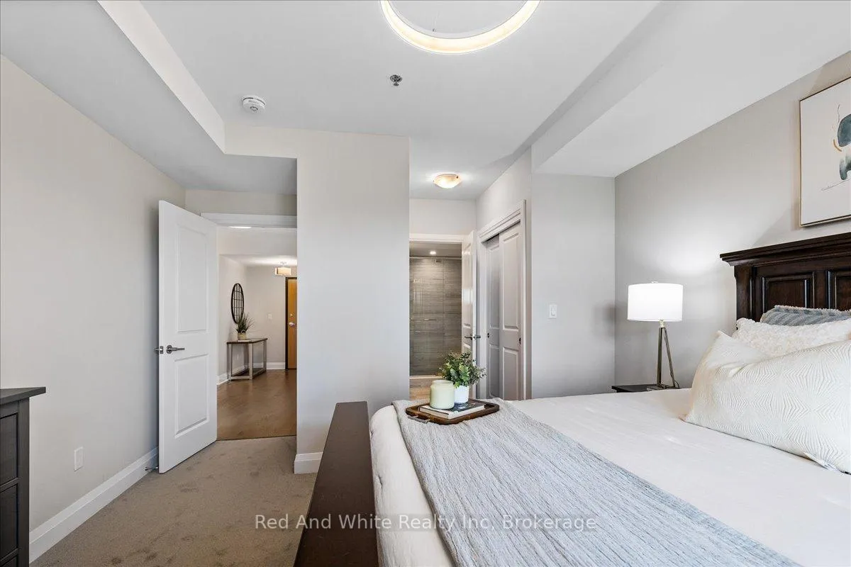 Photo 12 of Unit 302, 245 Grey Silo Road, Waterloo — HOMEH