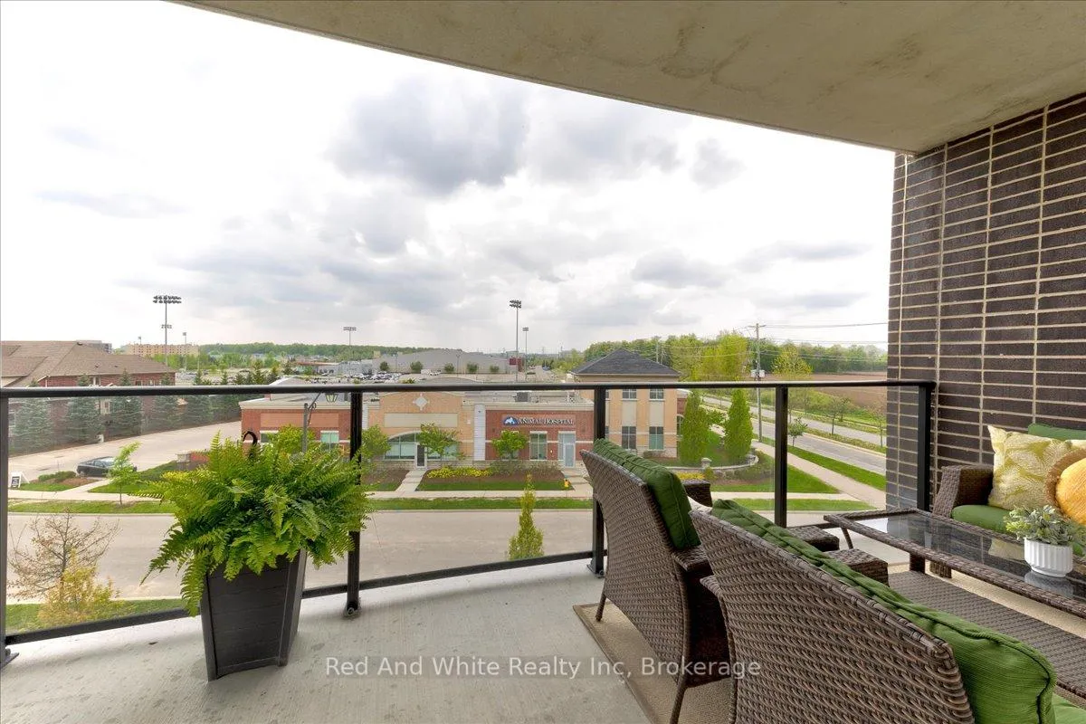 Photo 23 of Unit 302, 245 Grey Silo Road, Waterloo — HOMEH