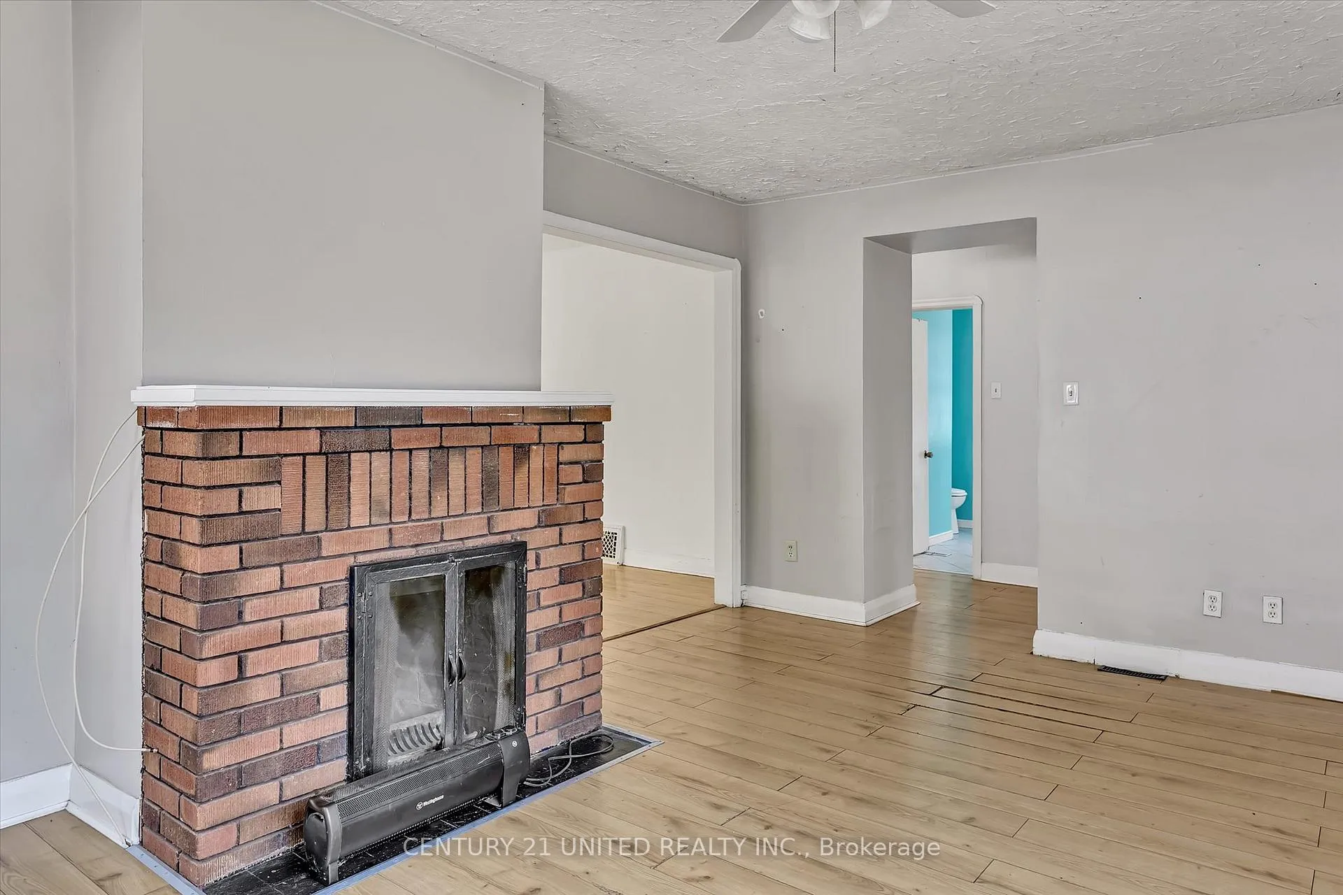 Photo 7 of 878 Chemong Road, Peterborough, Northcrest Ward 5 — HOMEH