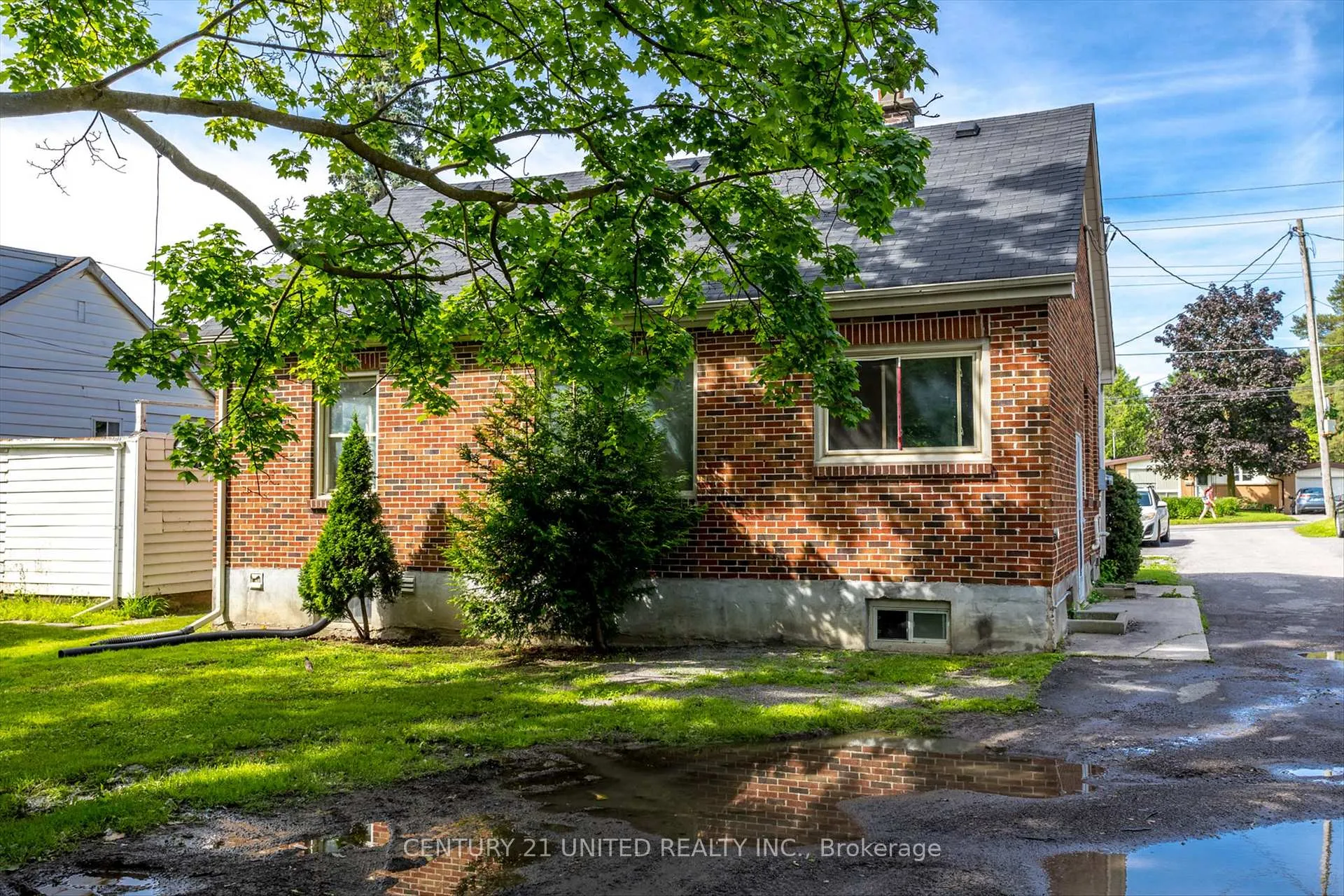 Photo 24 of 878 Chemong Road, Peterborough, Northcrest Ward 5 — HOMEH