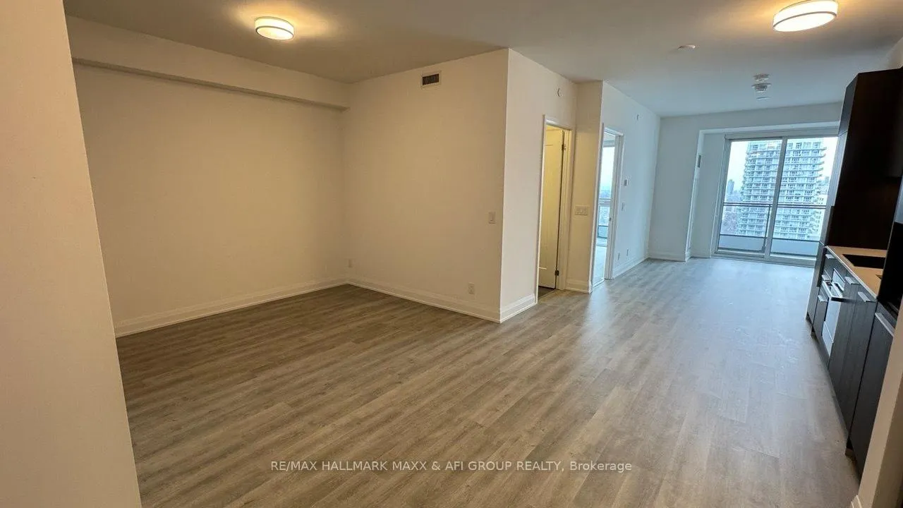 Photo 5 of Unit 2705, 65 Broadway Avenue, Toronto, Mount Pleasant West — HOMEH