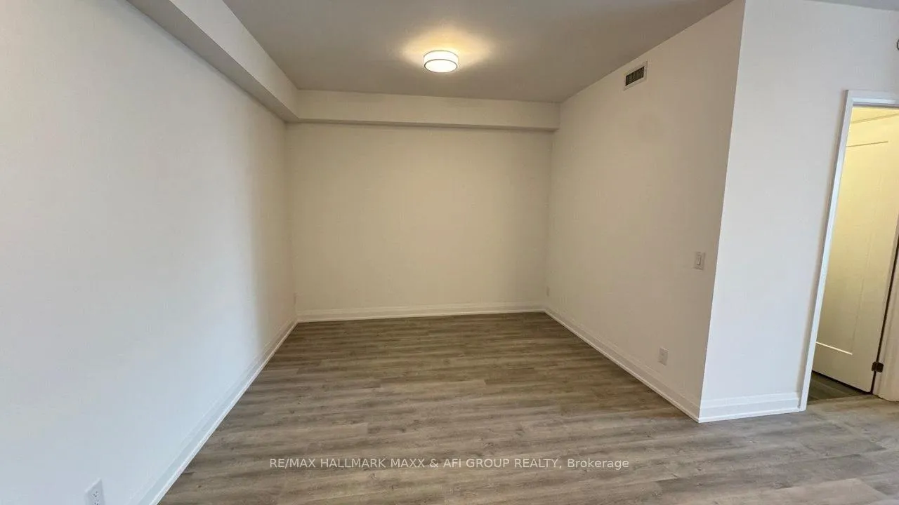 Photo 6 of Unit 2705, 65 Broadway Avenue, Toronto, Mount Pleasant West — HOMEH