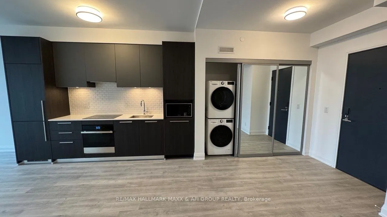 Photo 10 of Unit 2705, 65 Broadway Avenue, Toronto, Mount Pleasant West — HOMEH