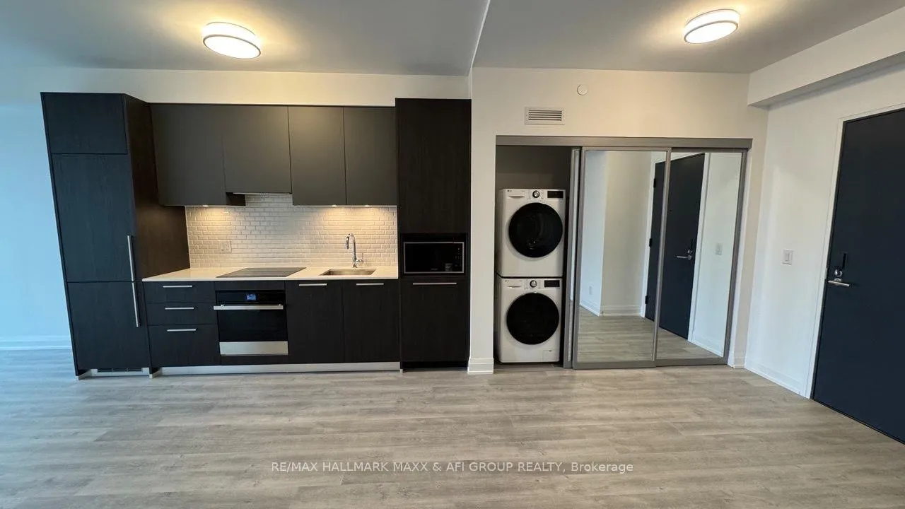 Photo 11 of Unit 2705, 65 Broadway Avenue, Toronto, Mount Pleasant West — HOMEH