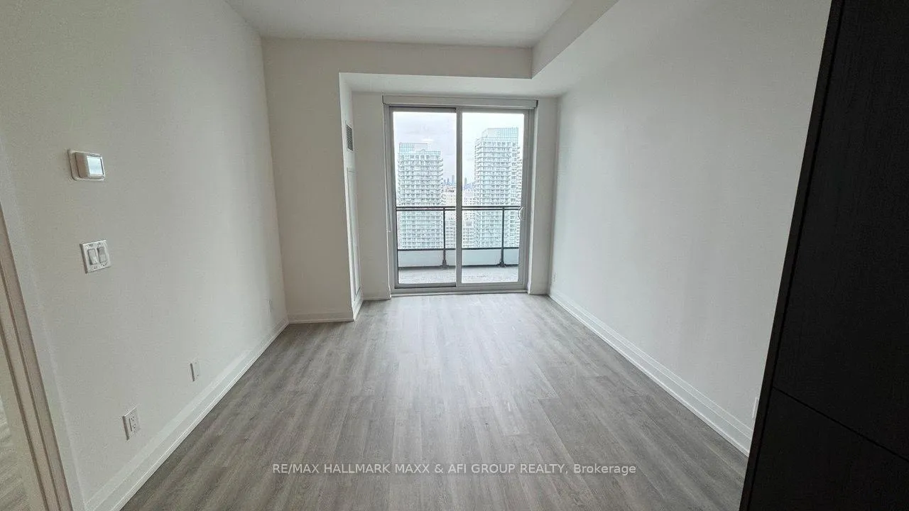 Photo 14 of Unit 2705, 65 Broadway Avenue, Toronto, Mount Pleasant West — HOMEH
