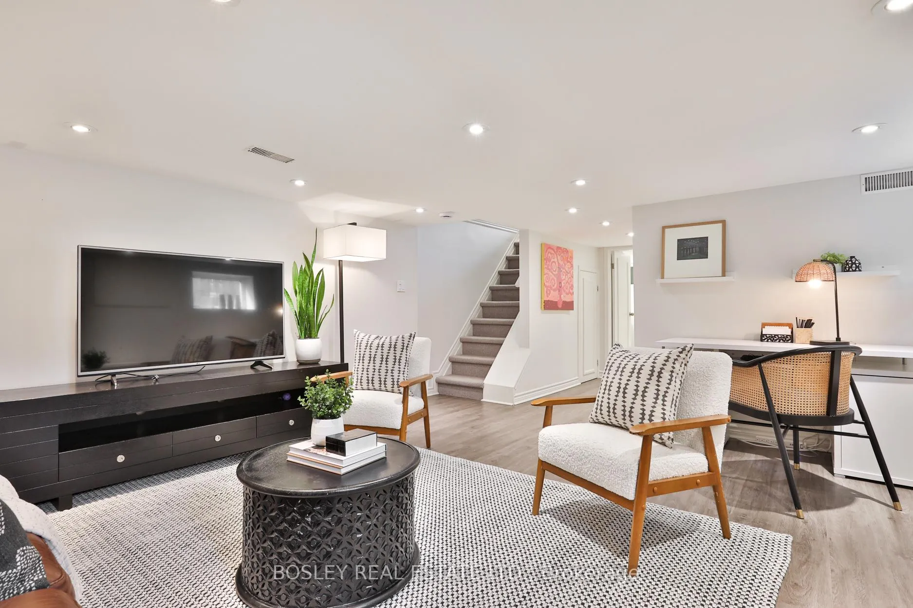 Photo 27 of 588 Merton Street, Toronto, Mount Pleasant East — HOMEH