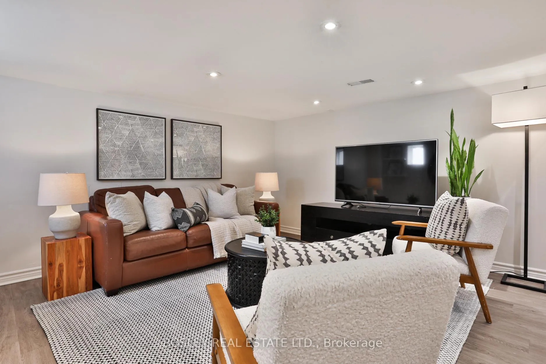 Photo 29 of 588 Merton Street, Toronto, Mount Pleasant East — HOMEH