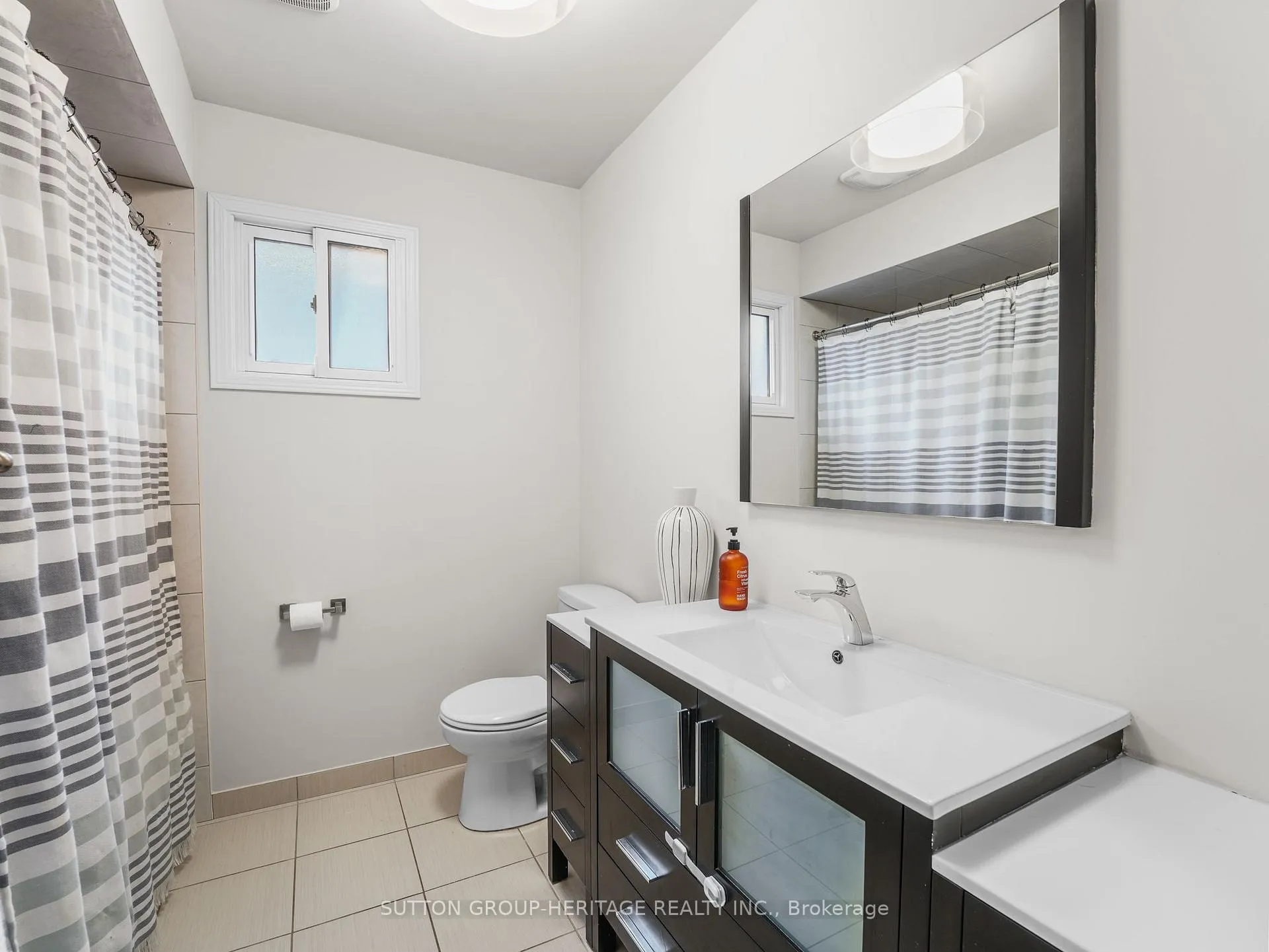 Photo 29 of 82 Sullivan Drive, Ajax, Central — HOMEH