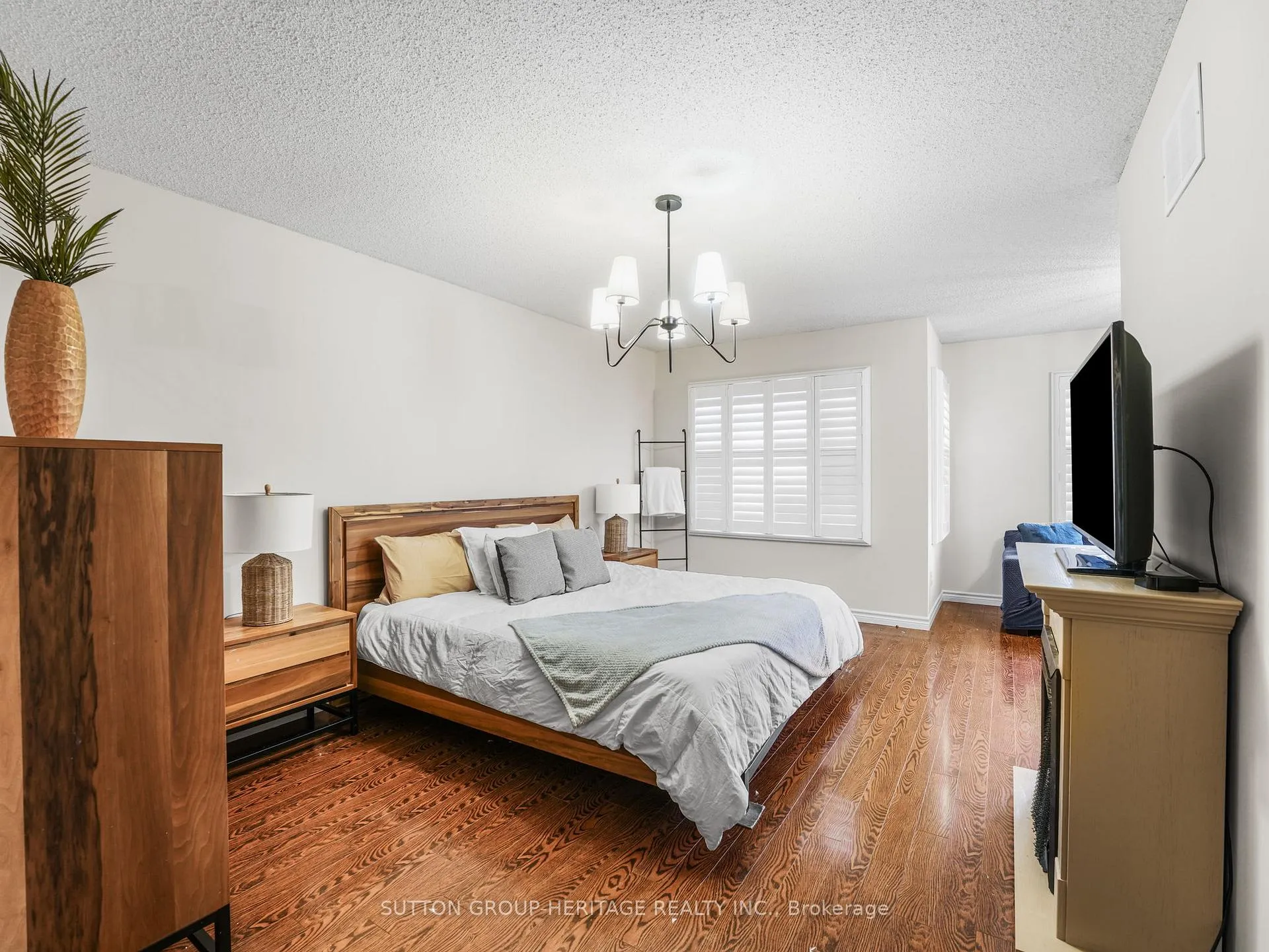 Photo 32 of 82 Sullivan Drive, Ajax, Central — HOMEH