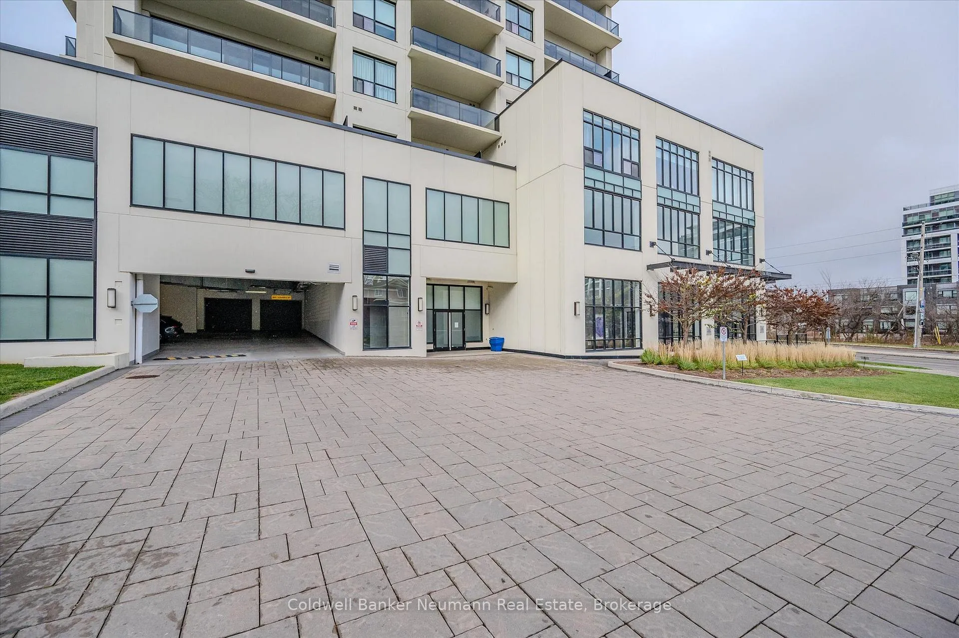 Photo 2 of Unit 1502, 150 Wellington Street E, Guelph, Downtown — HOMEH