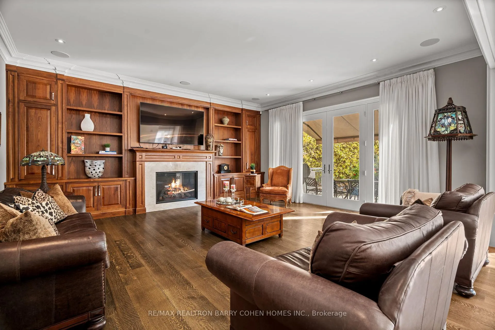 Photo 10 of 49 Gordon Road, North York, St. Andrew-Windfields — HOMEH