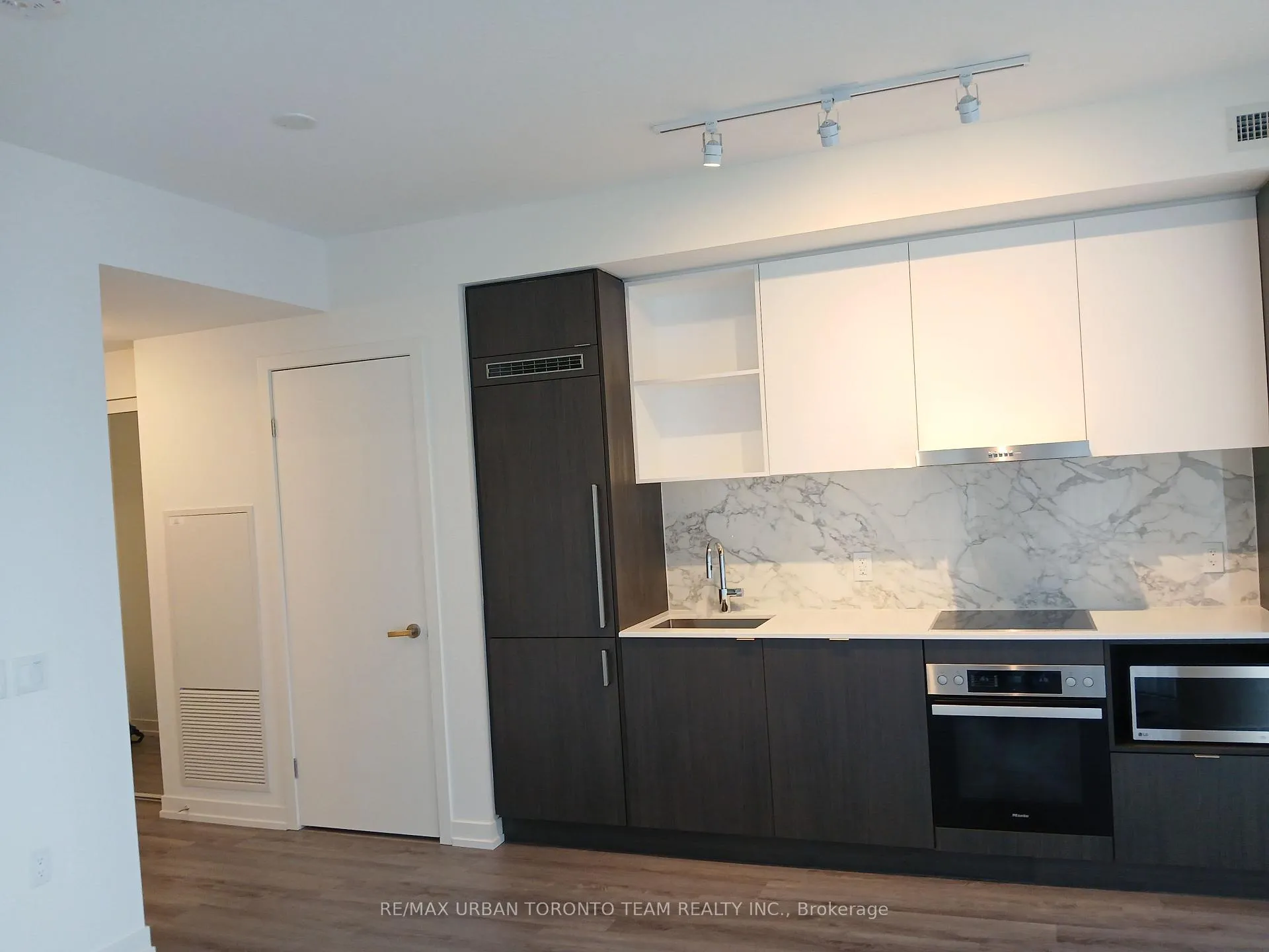 Photo 12 of Unit 7211, 138 Downes Street, Toronto, Waterfront Communities — HOMEH