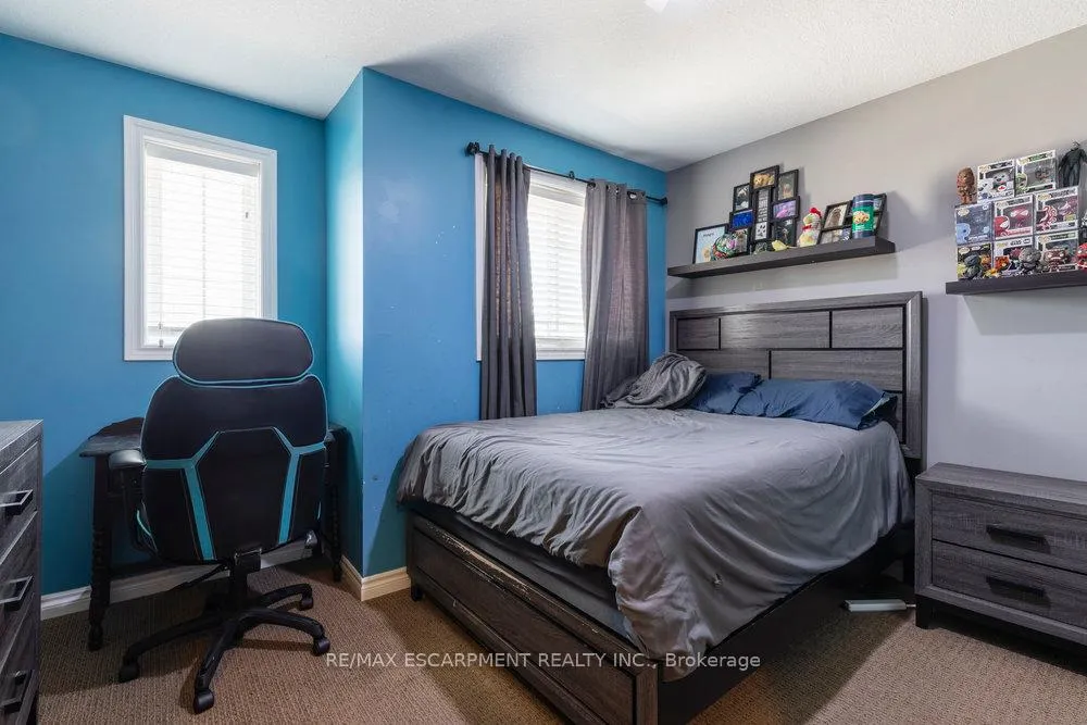Photo 20 of 16 Avatar Place, Hamilton, Mount Hope — HOMEH
