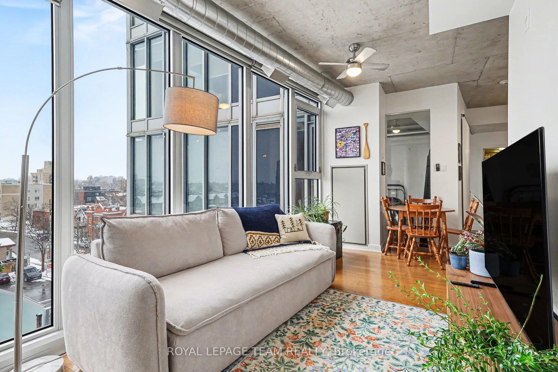 Photo 3 of Unit 507, 354 Gladstone Avenue, Ottawa, Ottawa Centre — HOMEH