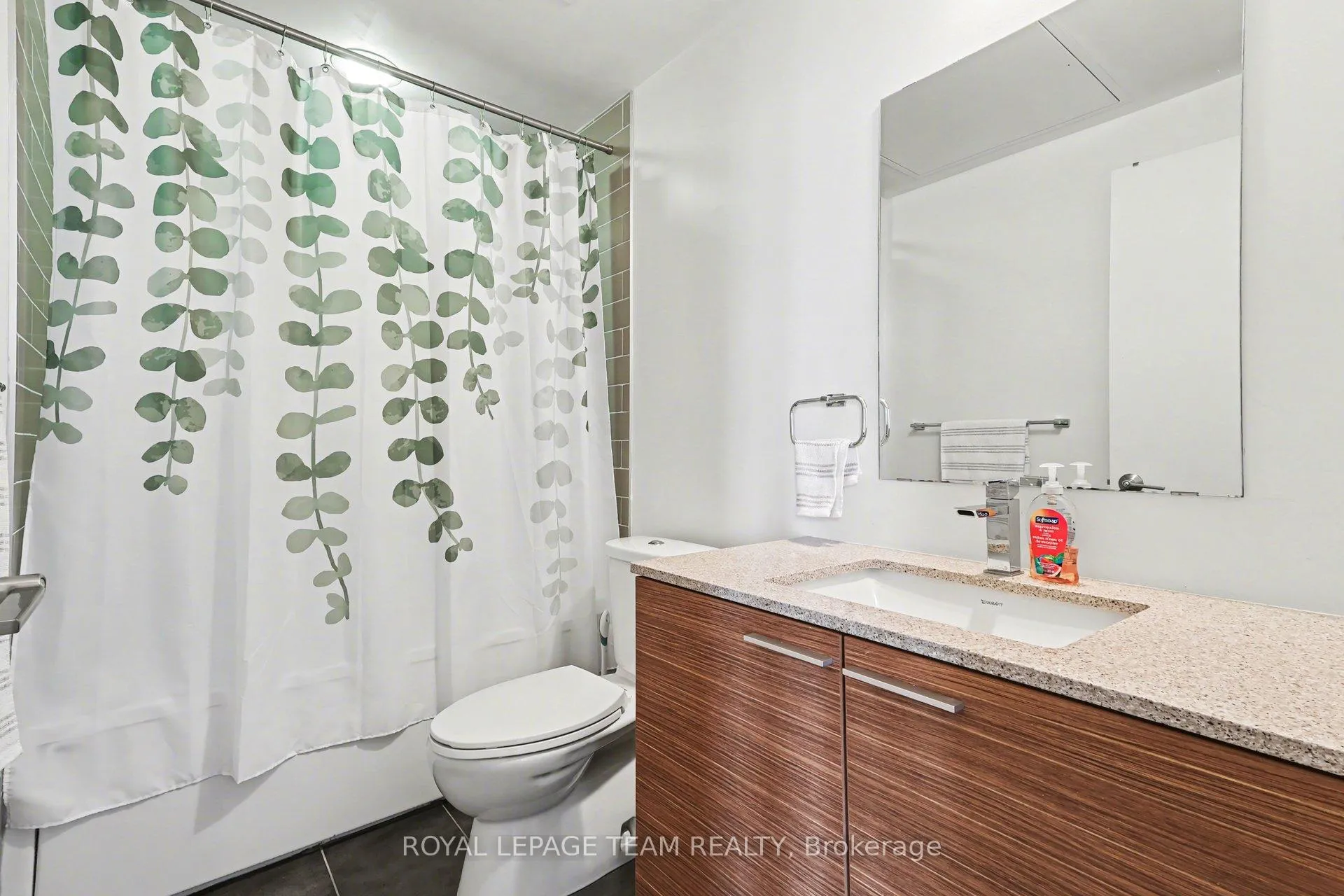 Photo 11 of Unit 507, 354 Gladstone Avenue, Ottawa, Ottawa Centre — HOMEH
