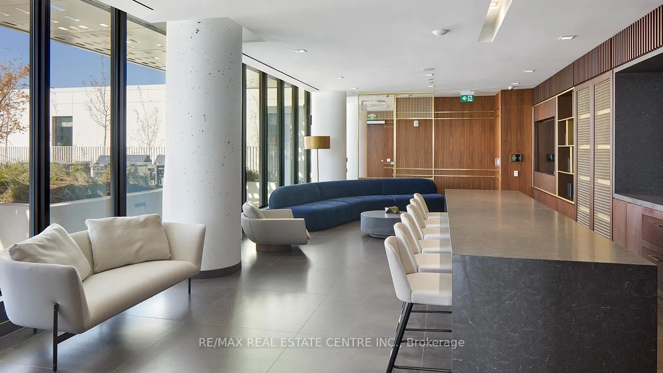 Photo 10 of Unit 3902, 950 Portage Parkway, Vaughan, Vaughan Corporate Centre — HOMEH
