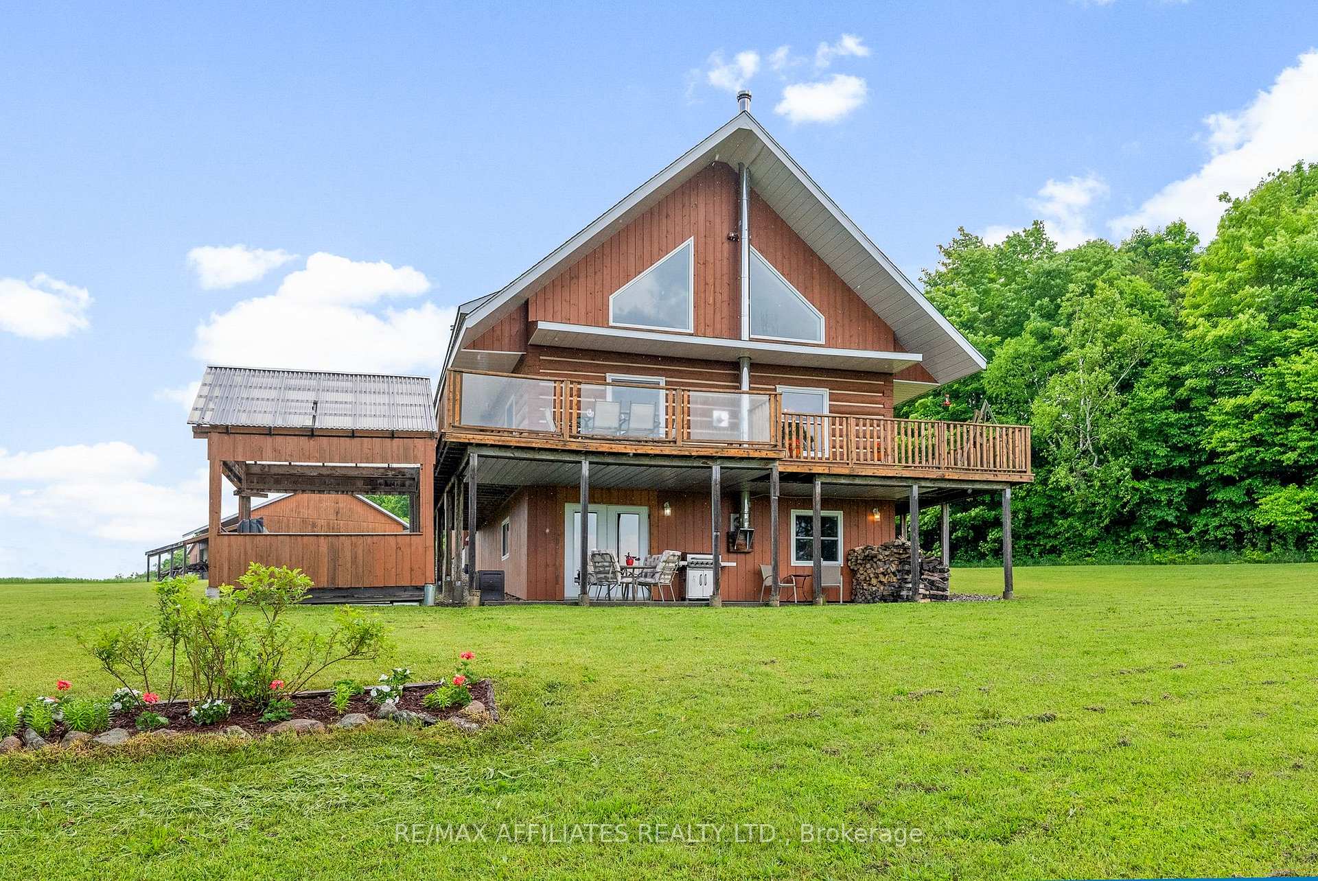 Photo 1 of 5265 Highway 511, Lanark Highlands, Lanark Highlands (Lanark) Twp — HOMEH